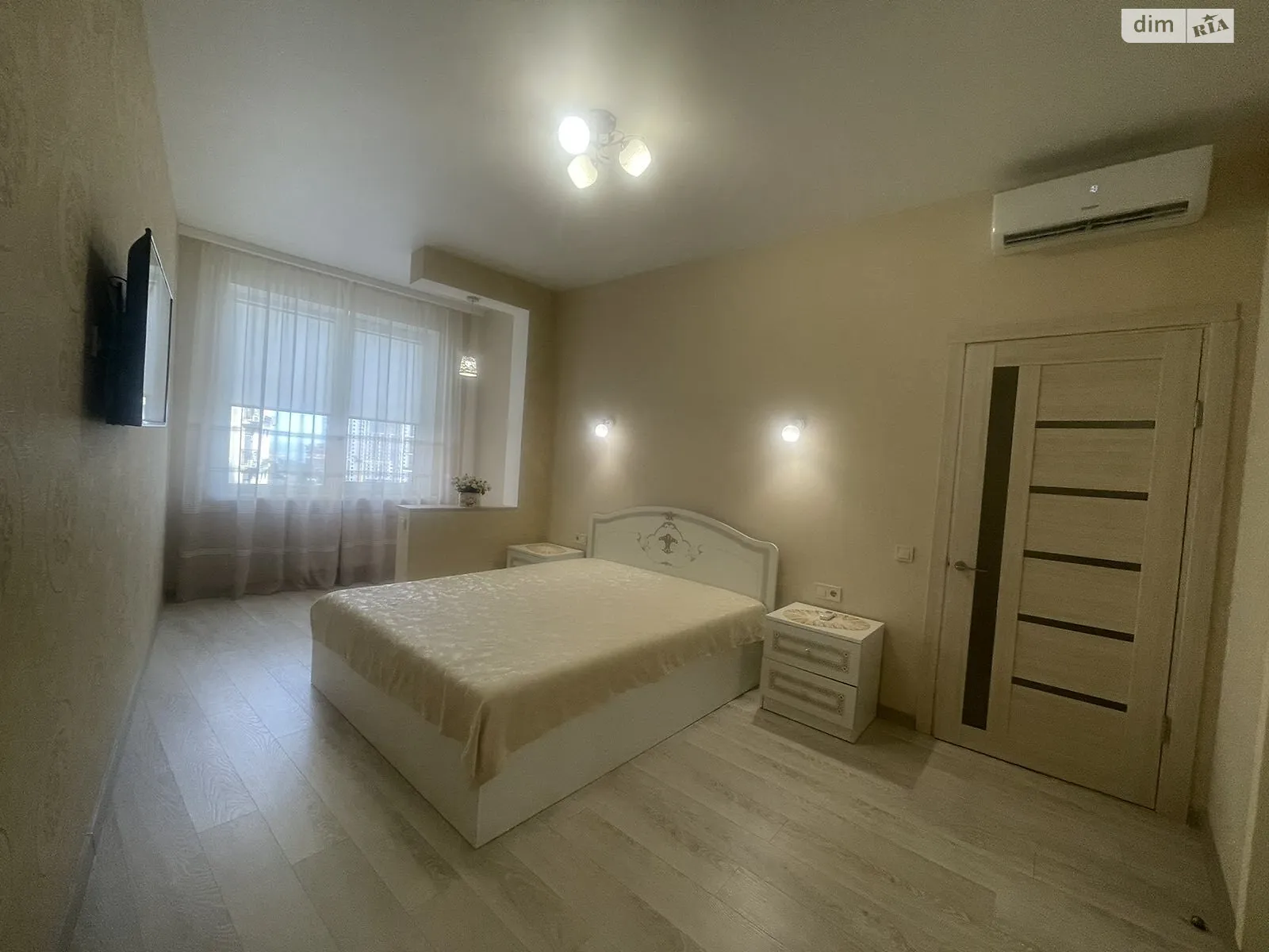Сдается в аренду 1-комнатная квартира 42 кв. м в Одессе, ул. Генуэзская, 3Б - фото 1