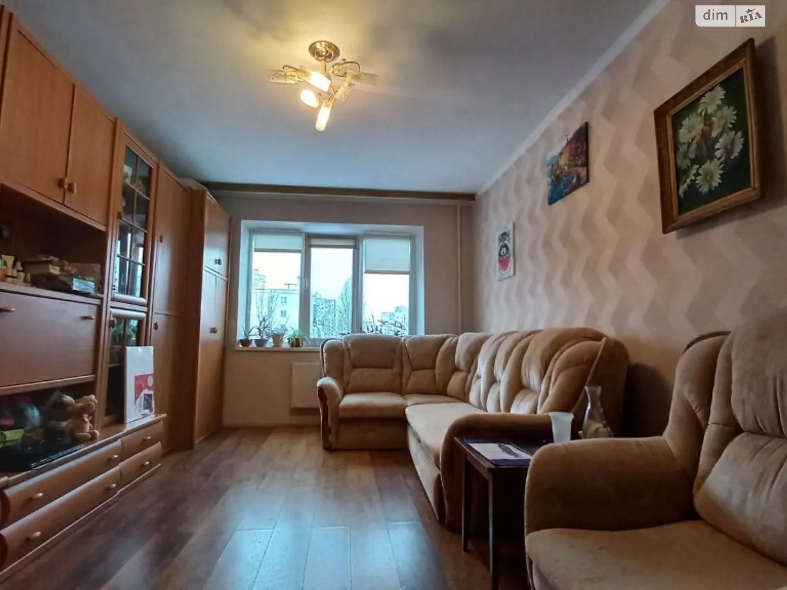 Продается 3-комнатная квартира 70 кв. м в Киеве, ул. Припятская, 1 - фото 1