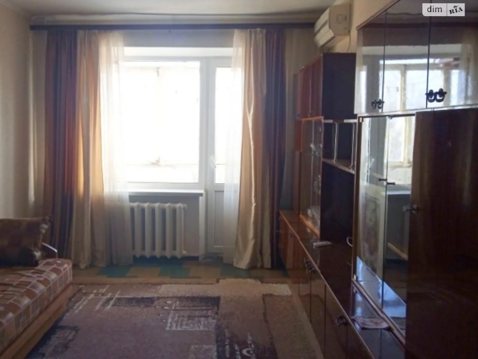 Продается 2-комнатная квартира 46 кв. м в Днепре, ул. Квартальная(Гладкова), 20