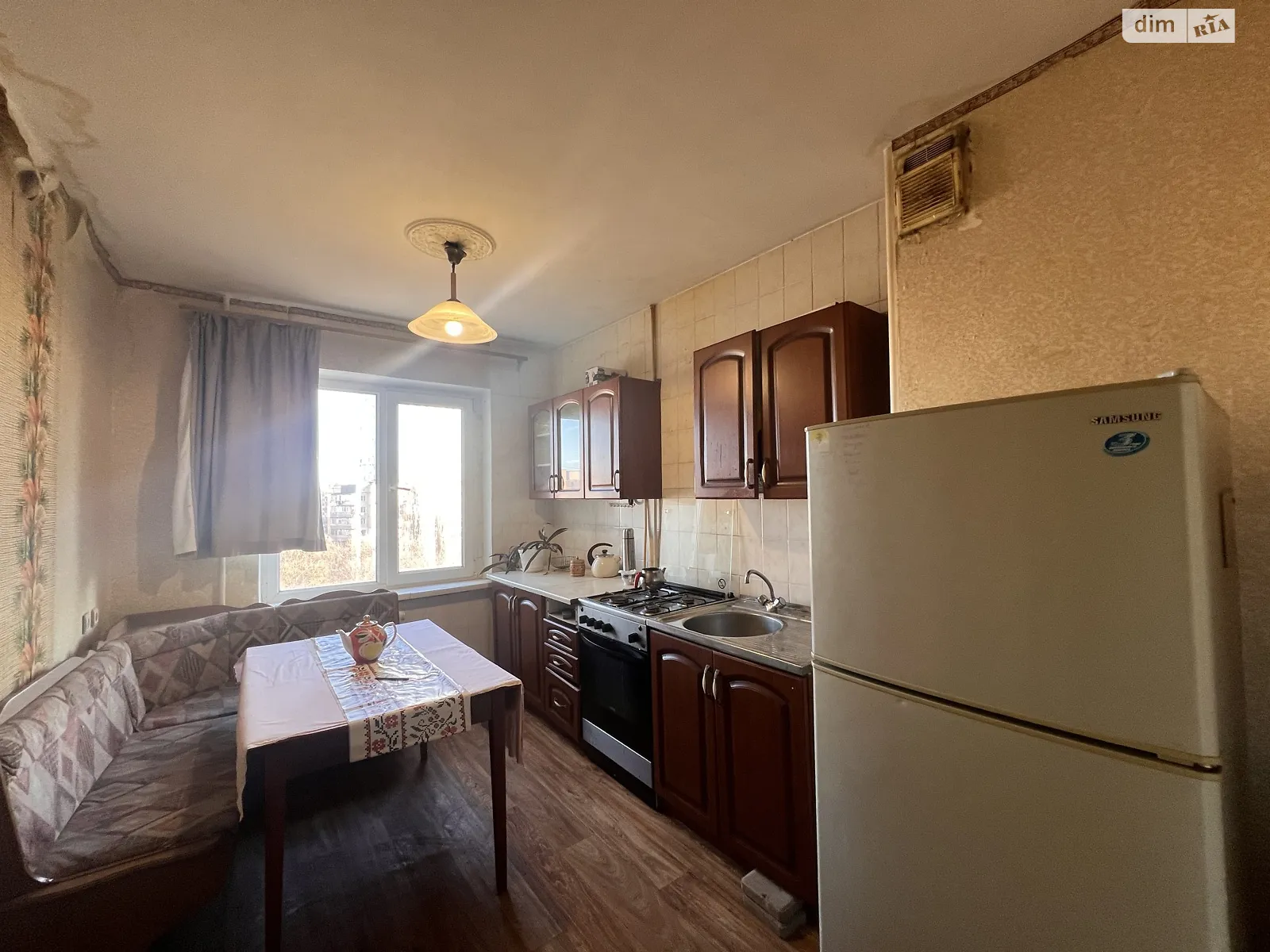 Продается 3-комнатная квартира 65 кв. м в Одессе, просп. Небесной Сотни