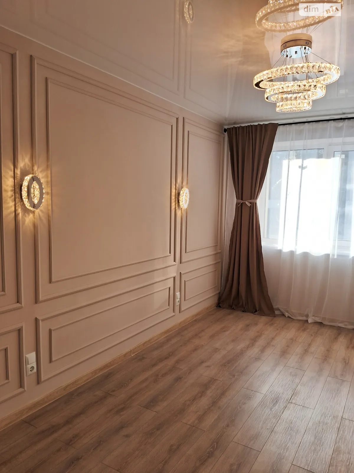 Продается 1-комнатная квартира 45 кв. м в Ивано-Франковске, ул. Виноградная, 4 - фото 1