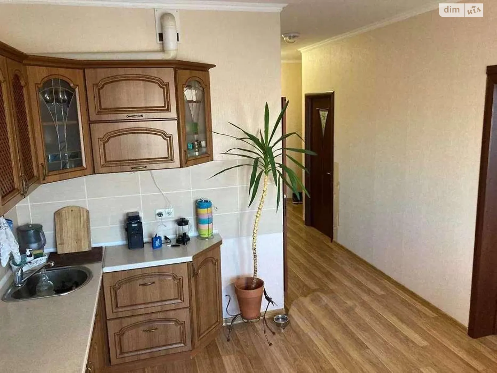 Продается 2-комнатная квартира 56 кв. м в Киеве, цена: 65000 $