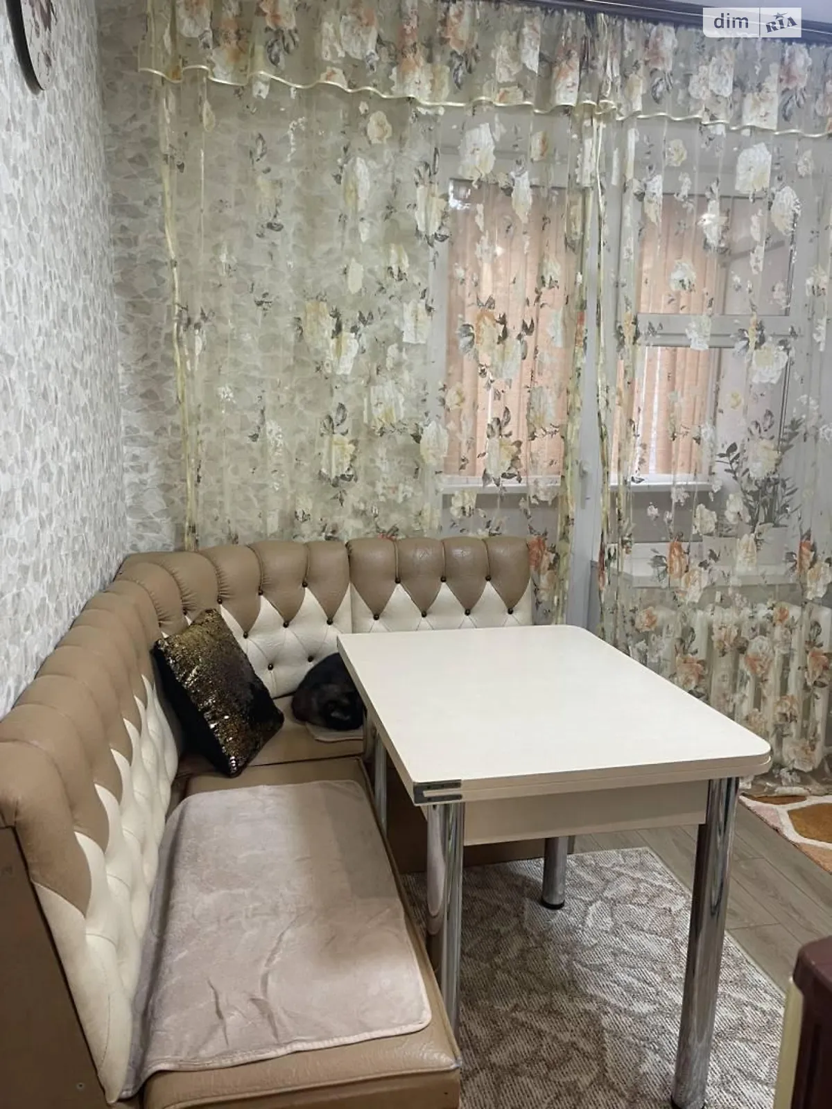Продается 1-комнатная квартира 39 кв. м в Одессе, ул. Академика Заболотного - фото 1