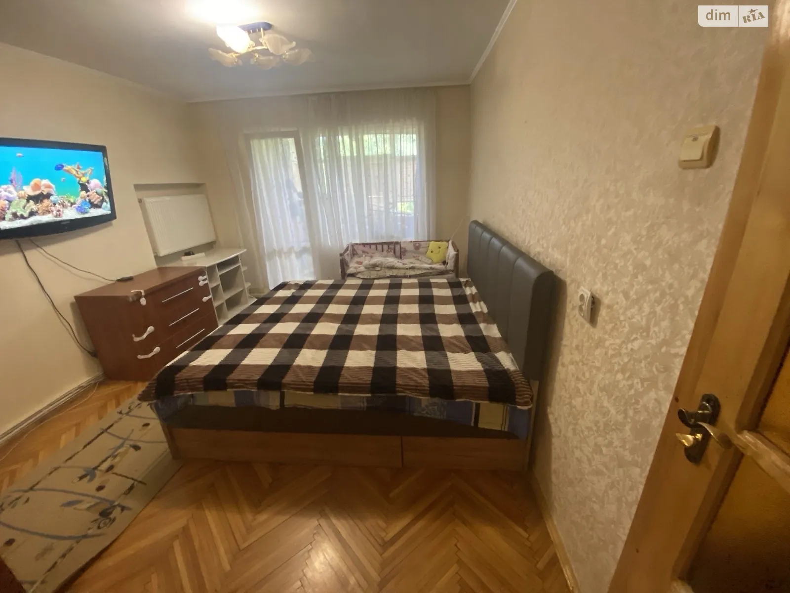 Продается 3-комнатная квартира 72 кв. м в Ужгороде, ул. Федора Потушняка(Благоева), 9 - фото 1