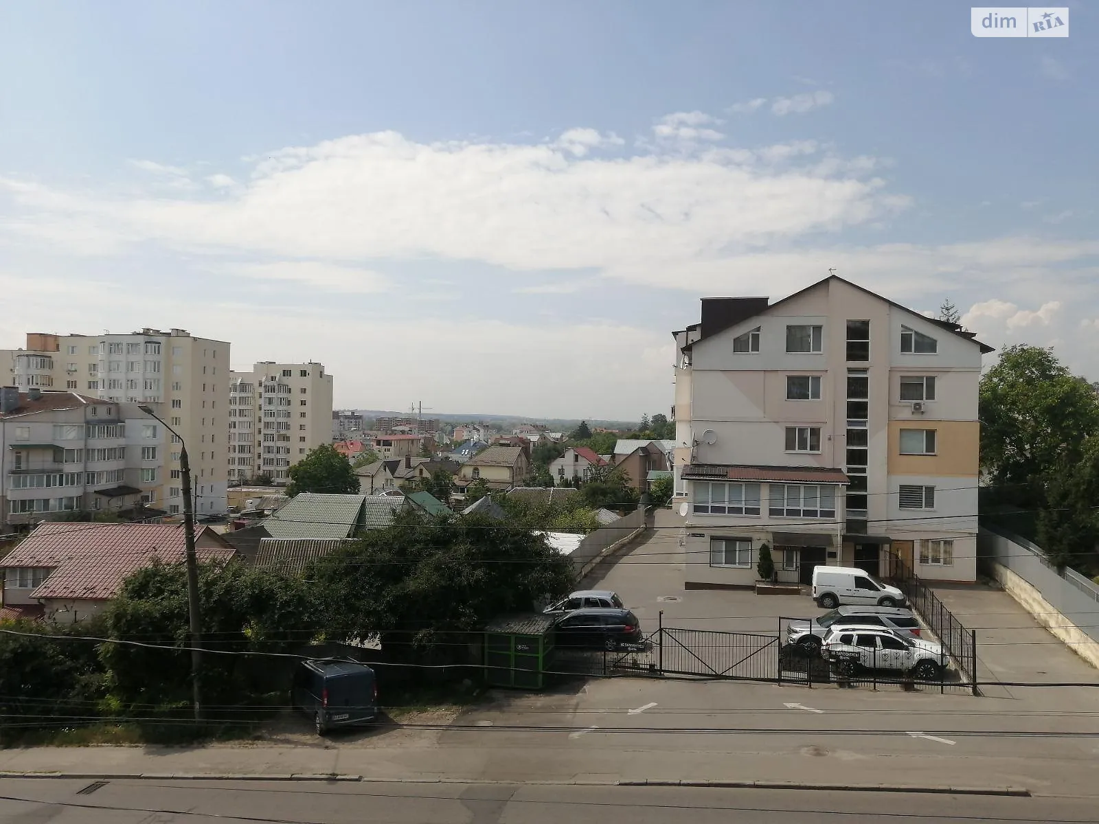 Продается 2-комнатная квартира 53 кв. м в Хмельницком, ул. Степана Бандеры