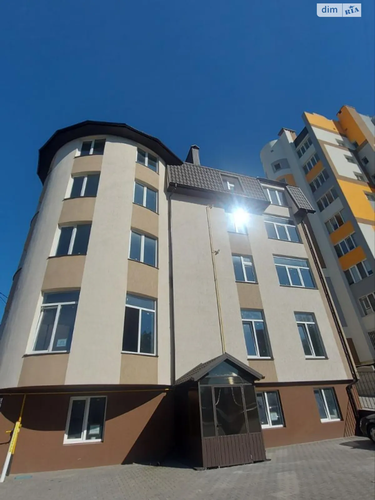 Продается 2-комнатная квартира 96 кв. м в Хмельницком, пер. Центральный