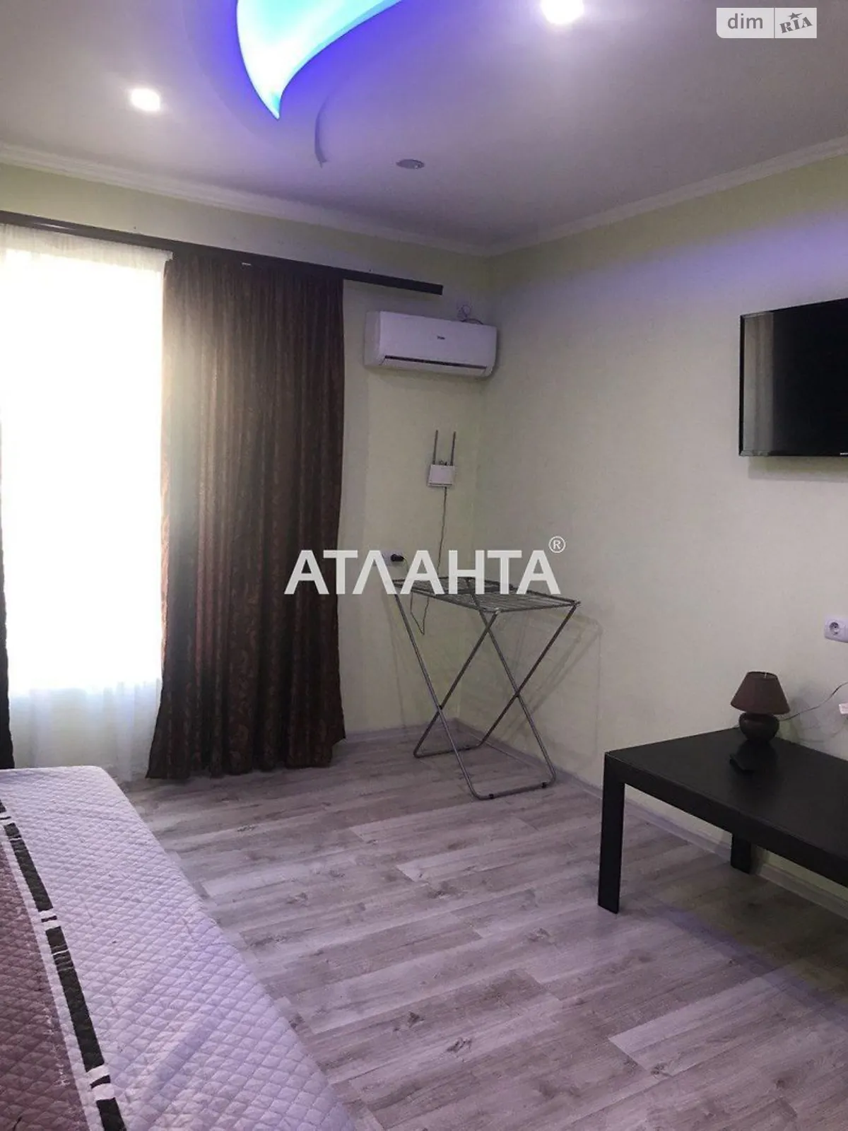 Продается комната 151 кв. м в Одессе, цена: 18000 $