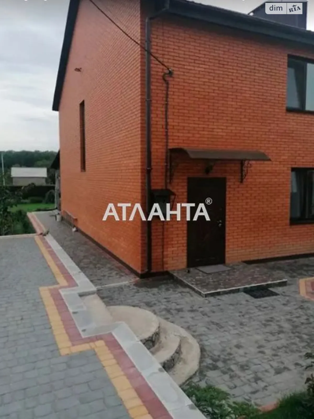 Продается дом на 2 этажа 130 кв. м с балконом, цена: 150000 $ - фото 1