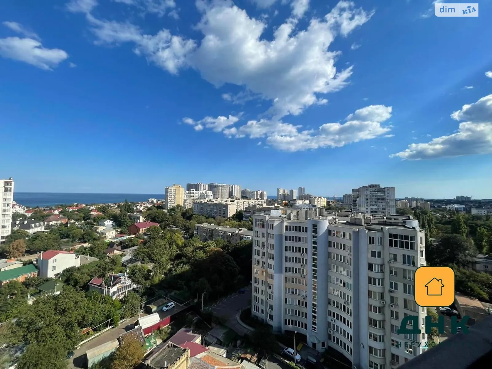 Продается 2-комнатная квартира 74 кв. м в Одессе, пер. Клубничный, 24 - фото 1