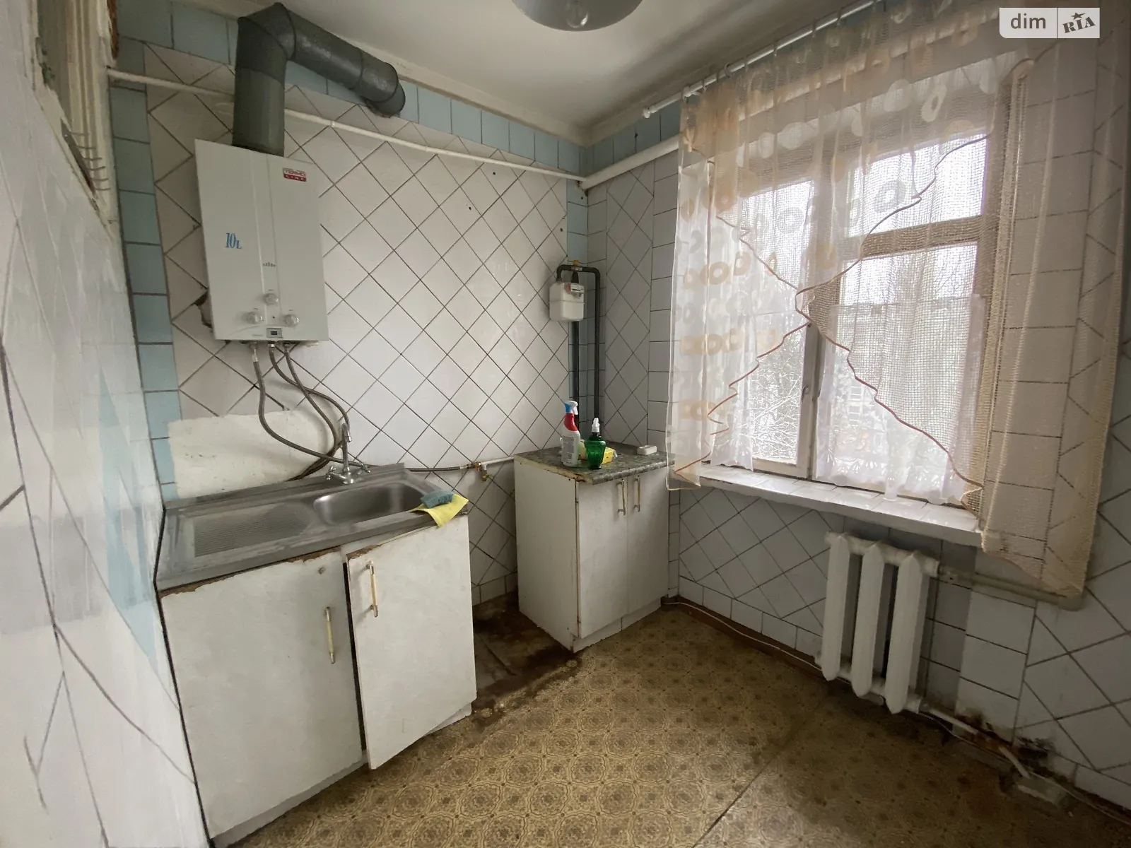 Продается 3-комнатная квартира 57 кв. м в Днепре, ул. Казакевича, 5 - фото 1