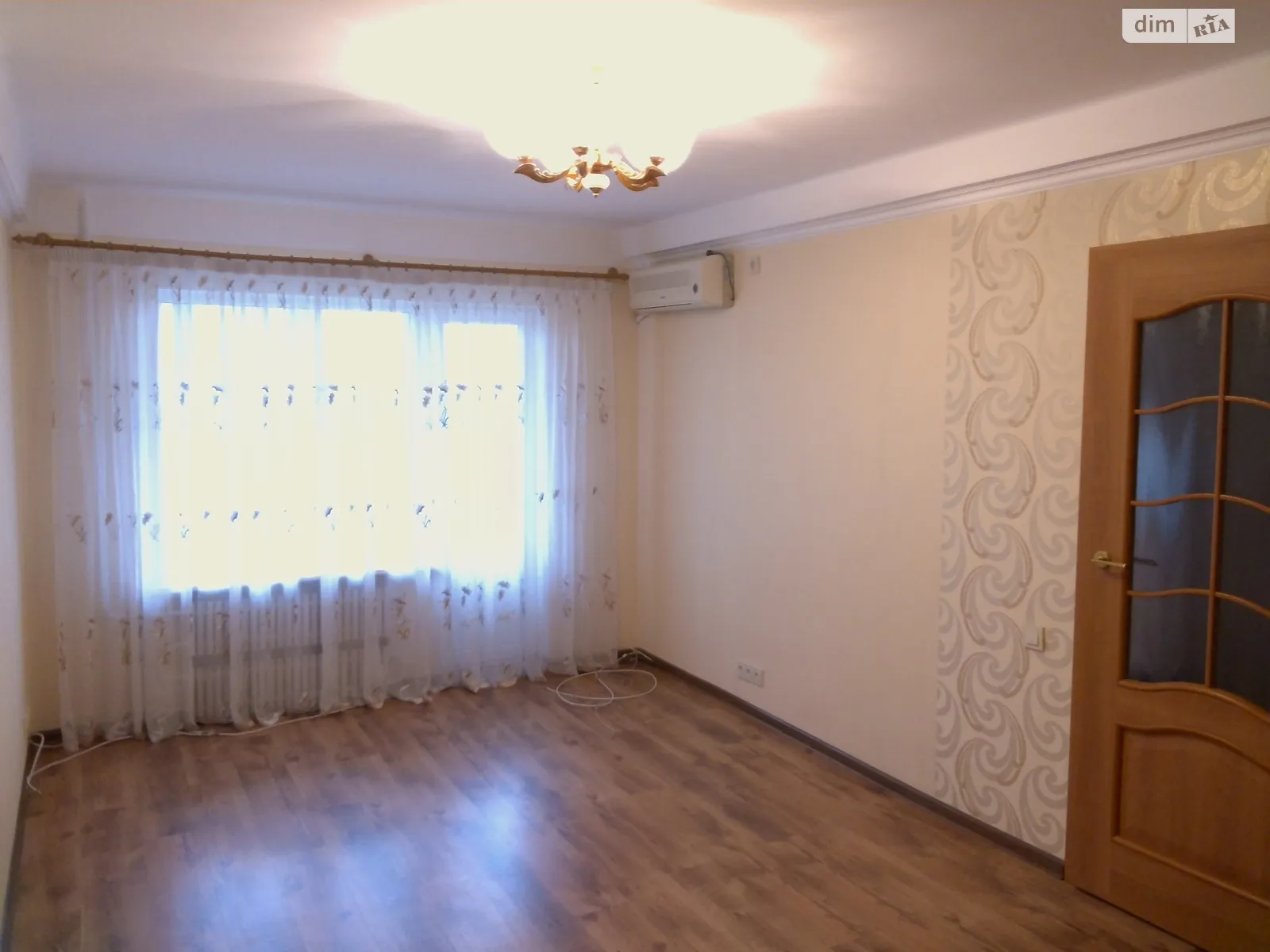 1-комнатная квартира 33 кв. м в Запорожье, ул. Украинская, 29 - фото 1