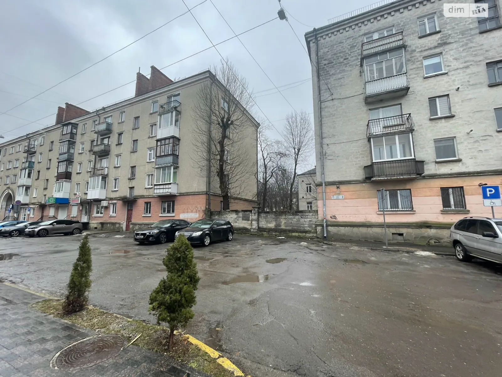 2-комнатная квартира 43 кв. м в Тернополе, ул. Старый Рынок - фото 1