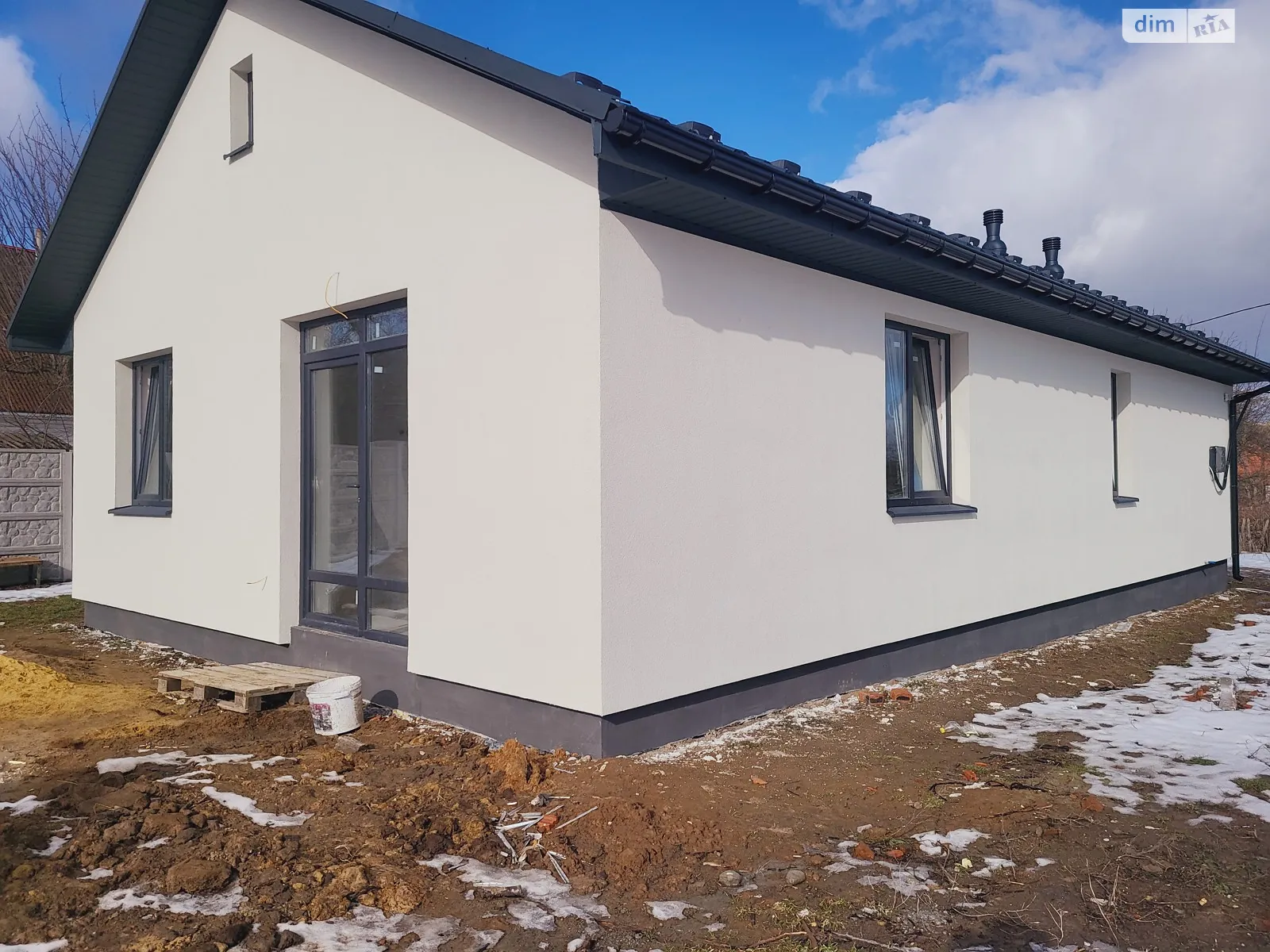 Продається одноповерховий будинок 115 кв. м з садом, цена: 72000 $ - фото 1