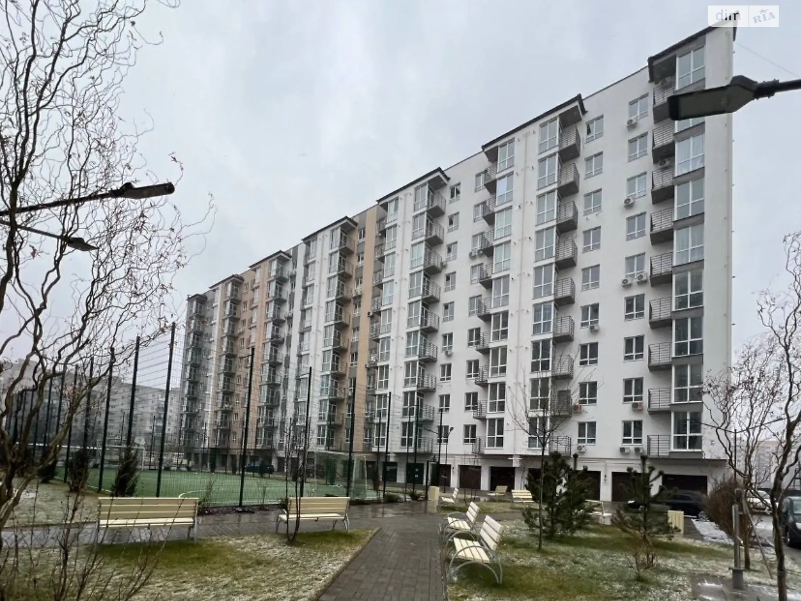 Продается 2-комнатная квартира 67 кв. м в Днепре, ул. Семейная, 4 - фото 1