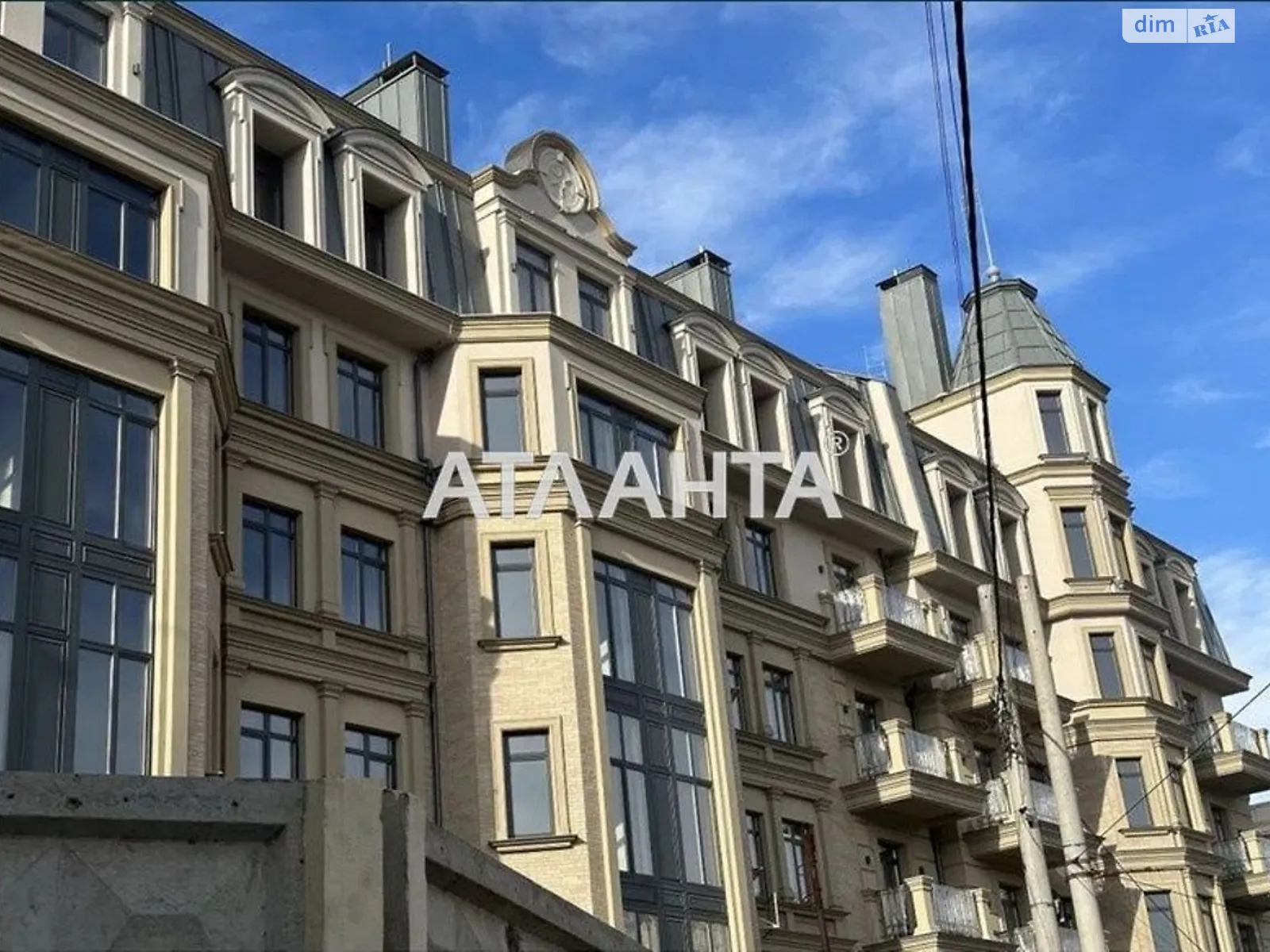 Продается 1-комнатная квартира 45 кв. м в Одессе, Фонтанская дор.