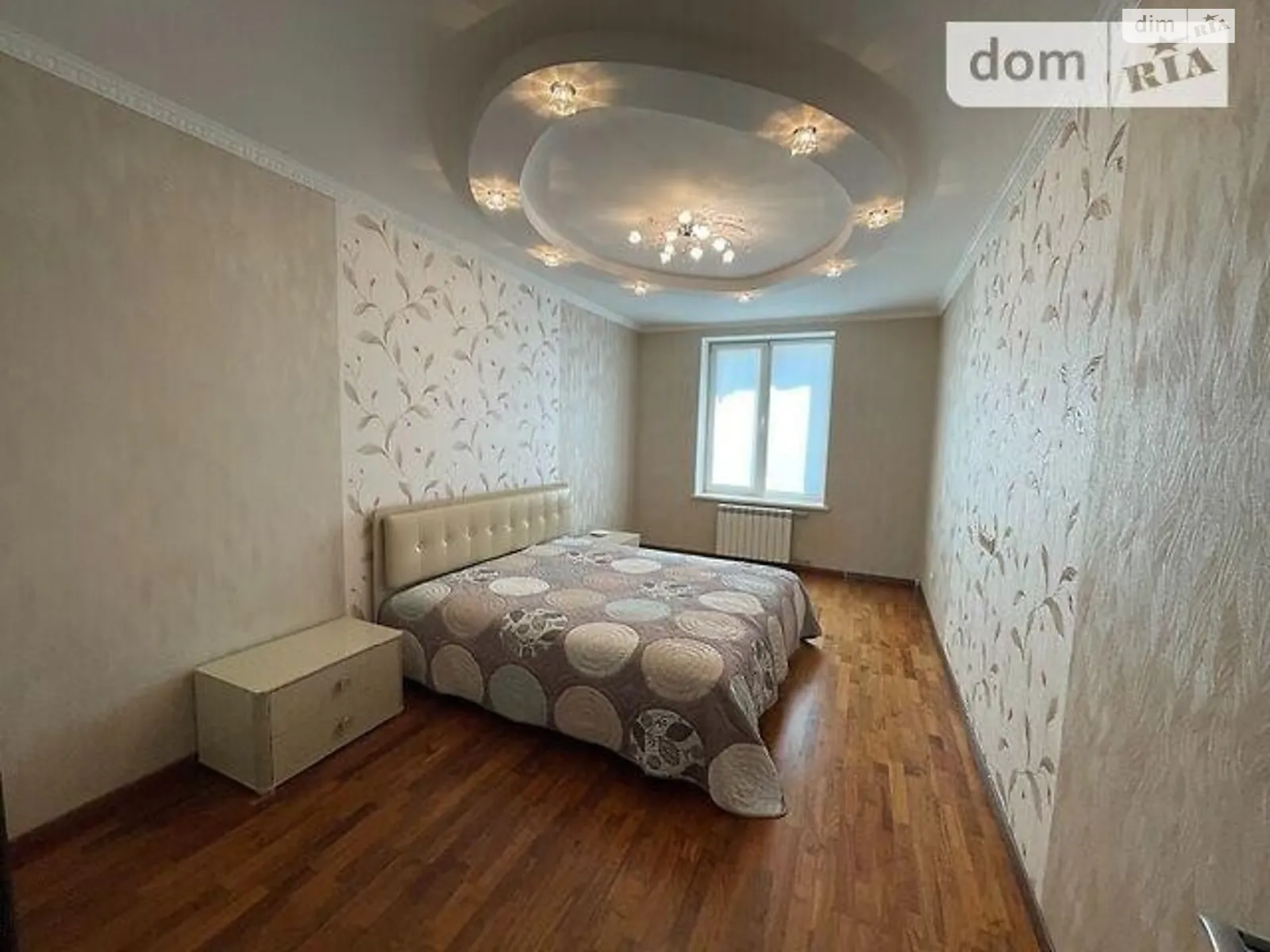 Продается 2-комнатная квартира 85 кв. м в Киеве, ул. Юлии Здановской(Михаила Ломоносова), 54 - фото 1