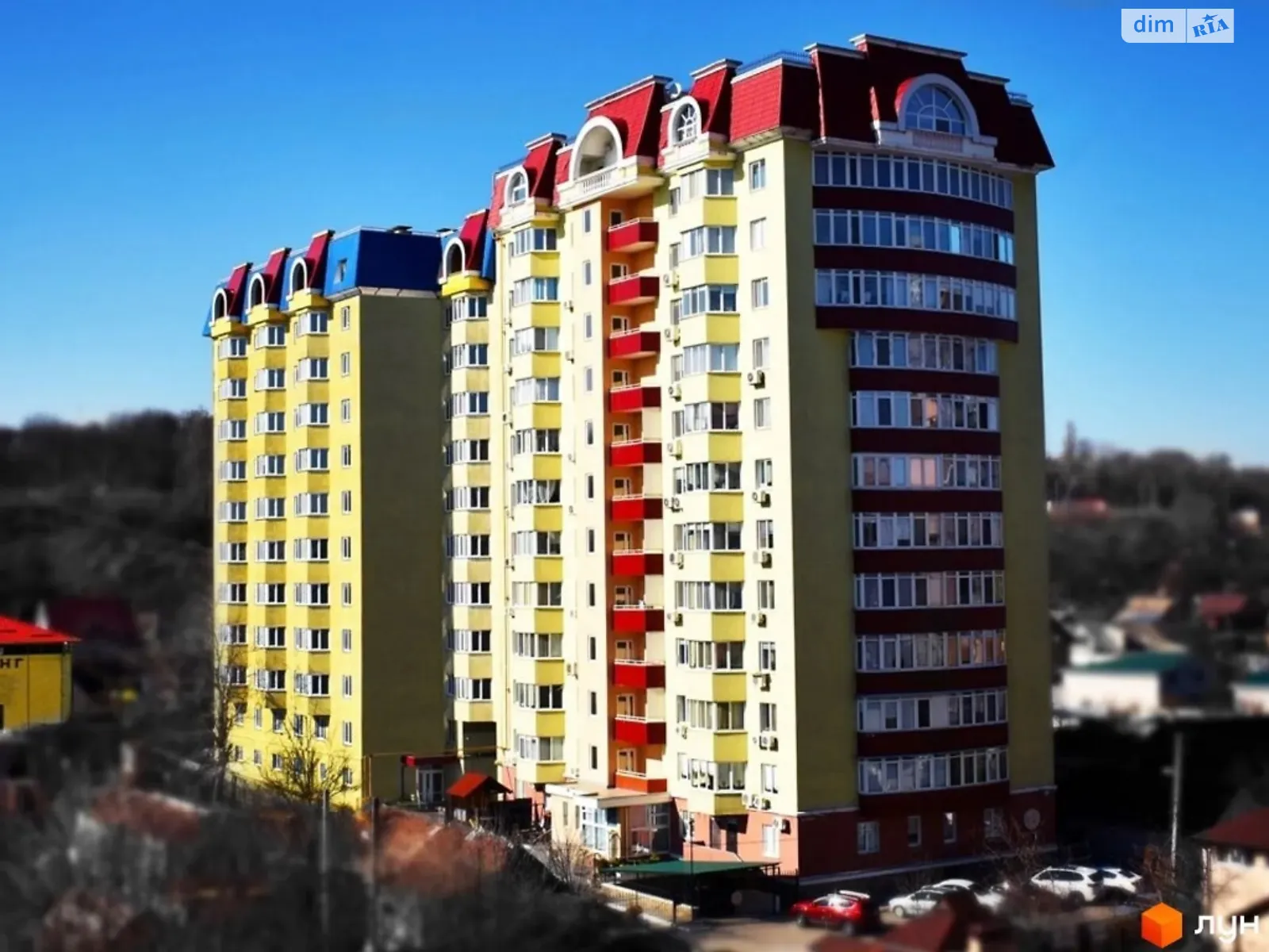 Продается 3-комнатная квартира 103 кв. м в Днепре, ул. Мандрыковская, 136
