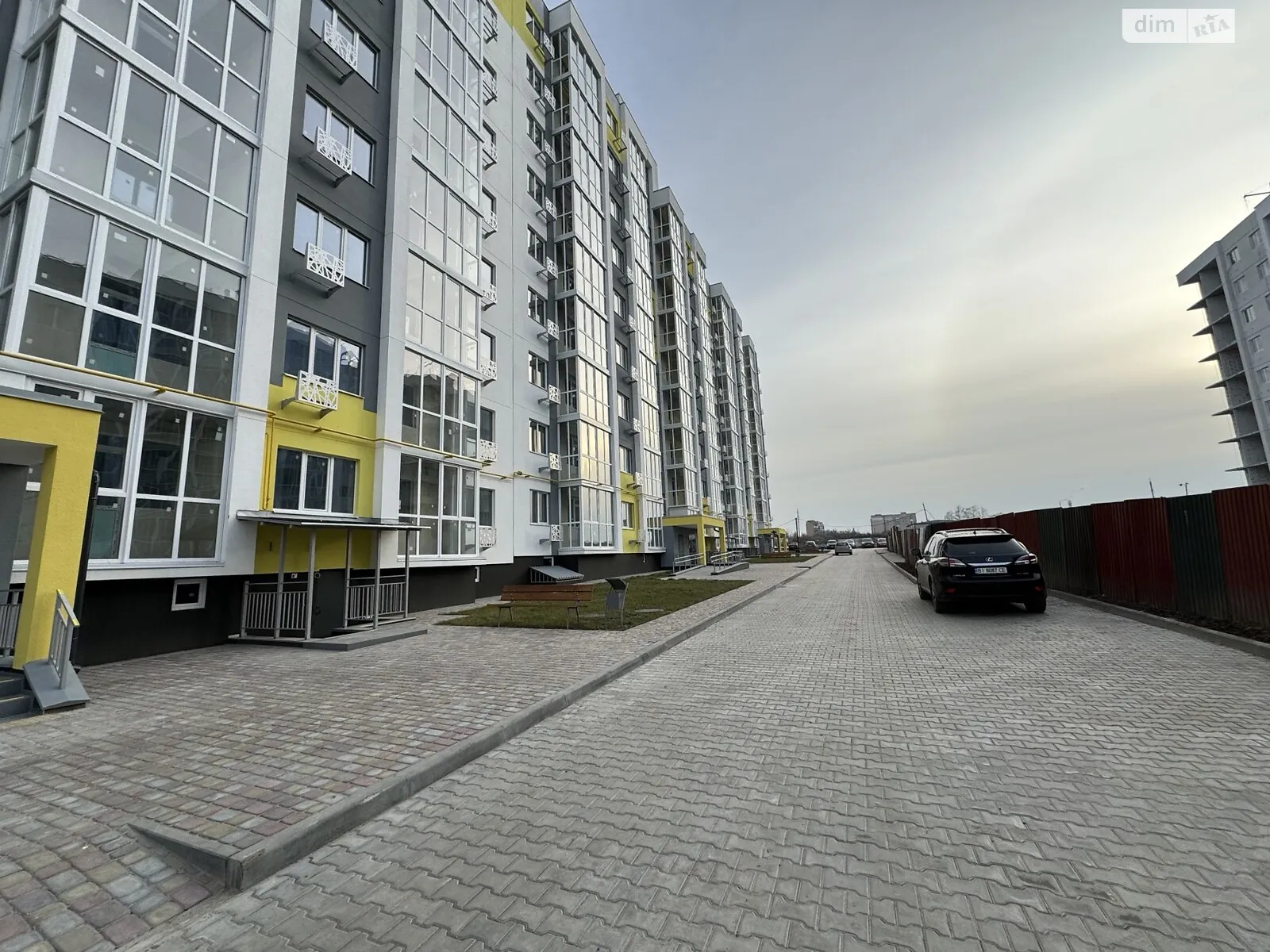 Продается 1-комнатная квартира 38 кв. м в Полтаве, цена: 29500 $