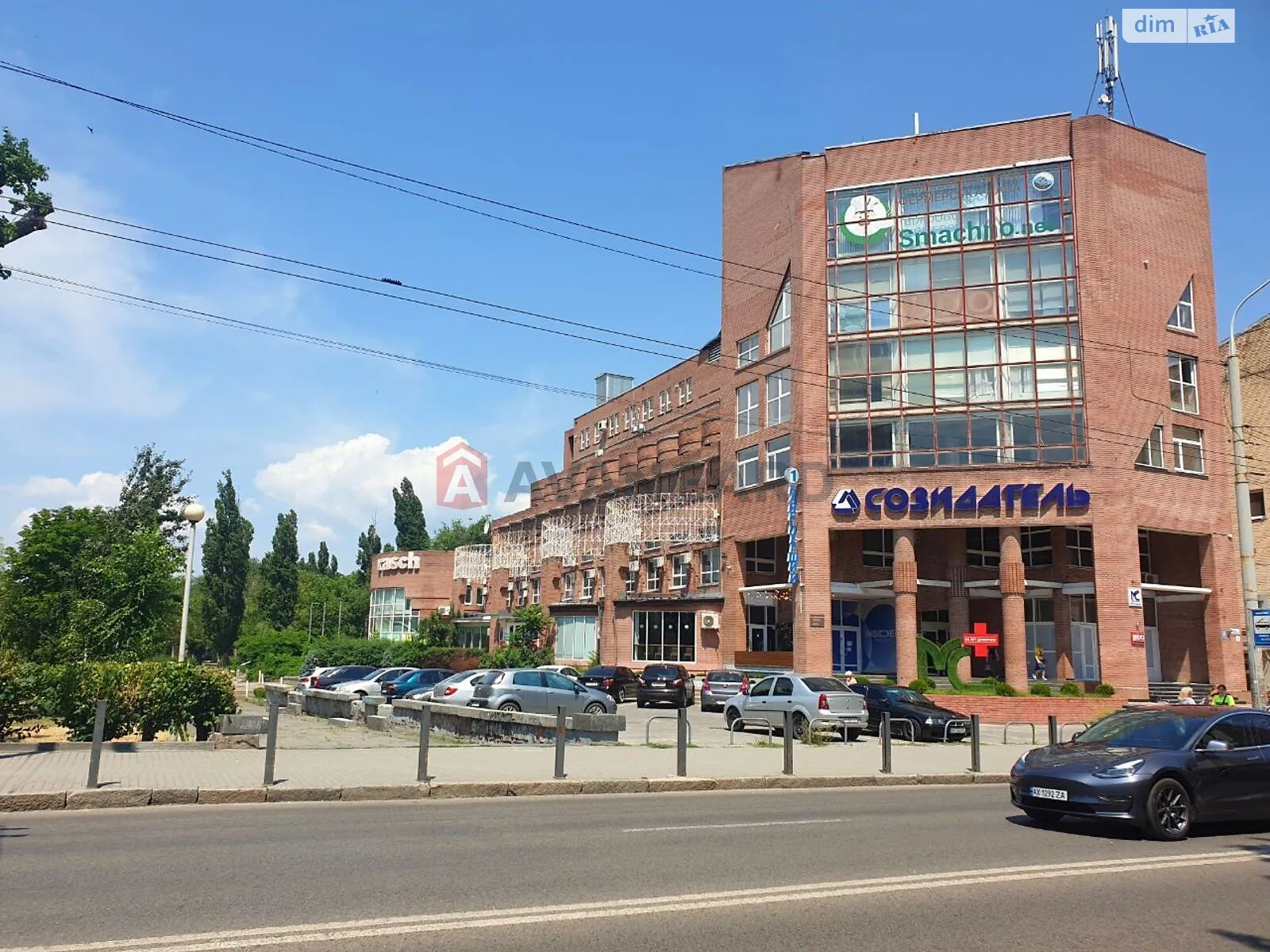 Продается объект сферы услуг 259 кв. м в 6-этажном здании - фото 2