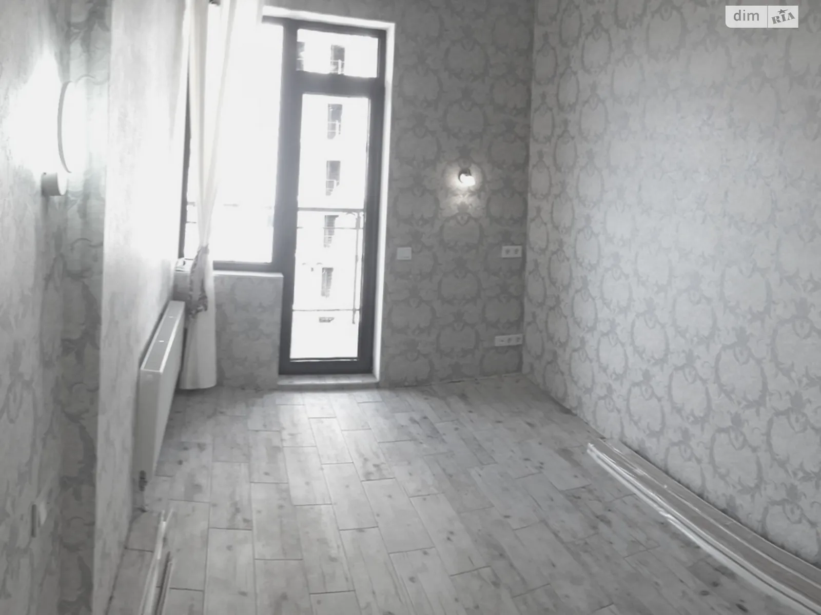 Продается 1-комнатная квартира 32 кв. м в Одессе, Фонтанская дор.
