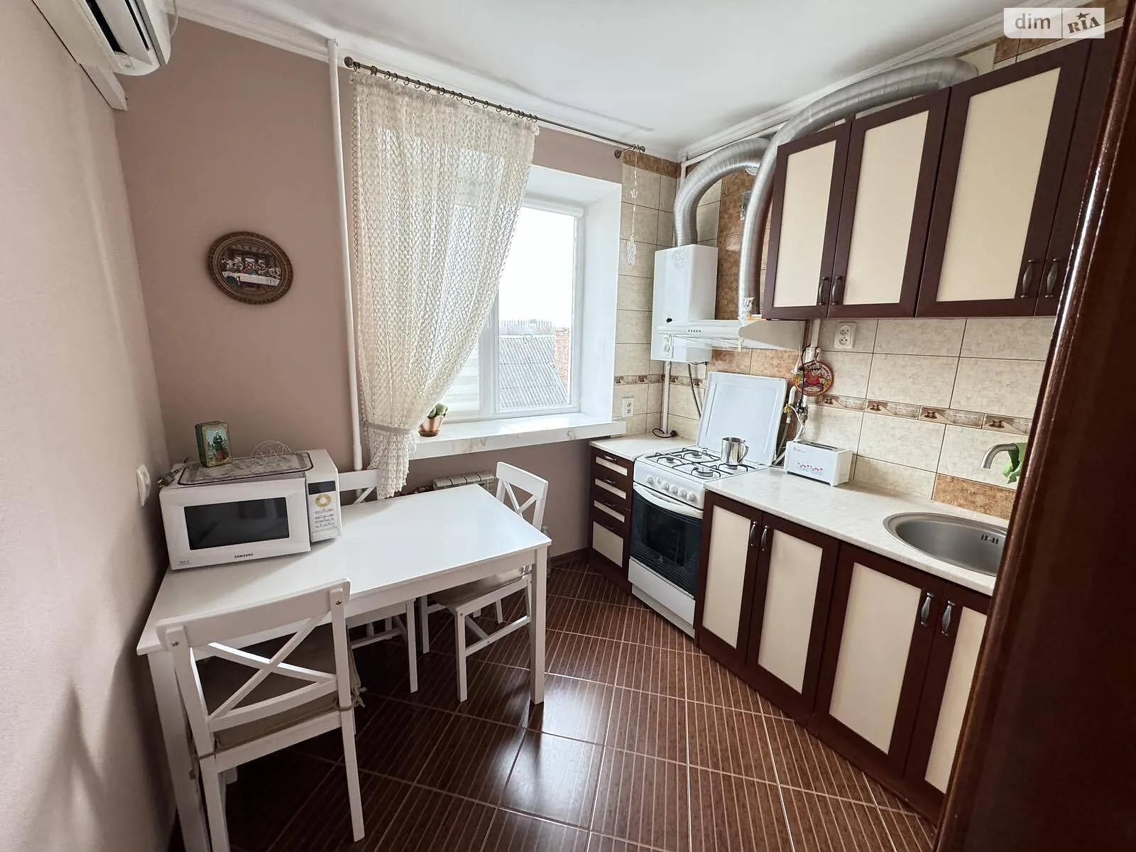 3-комнатная квартира 61.4 кв. м в Луцке, цена: 59900 $ - фото 1