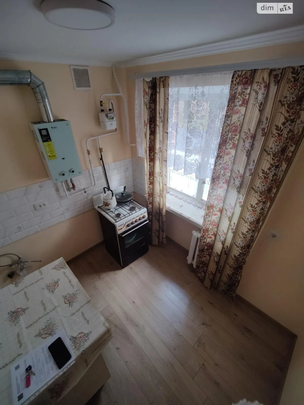 Продається 3-кімнатна квартира 58 кв. м у Хмельницькому - фото 1