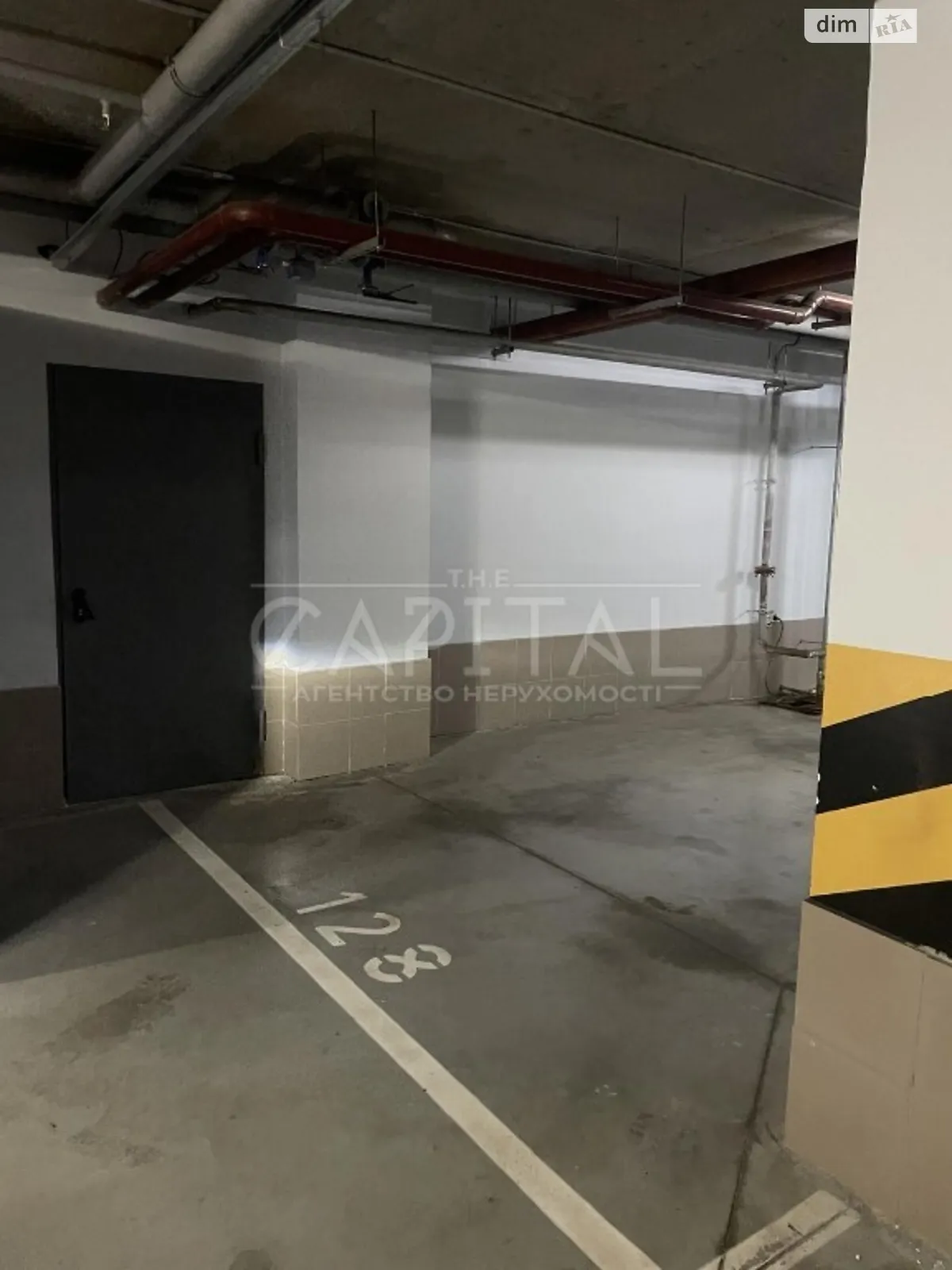Продается подземный паркинг универсальный на 22 кв. м, цена: 35000 $ - фото 1