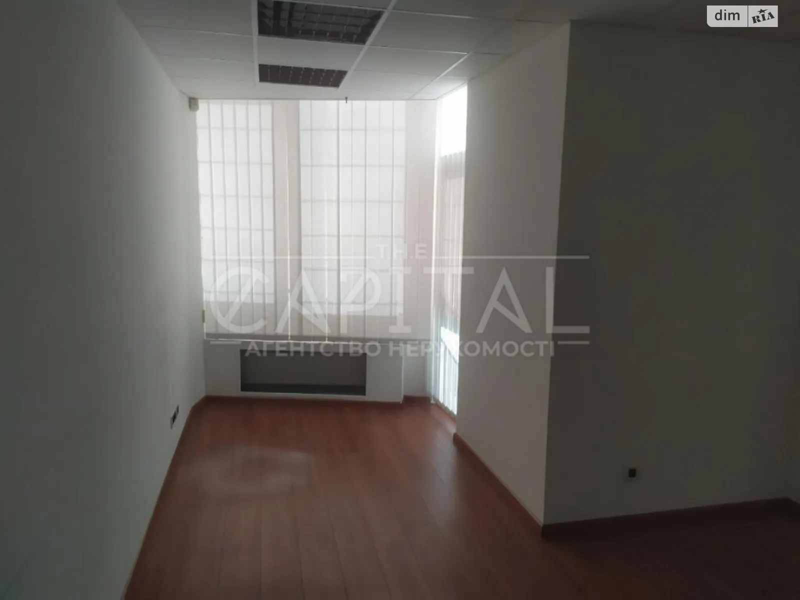 Сдается в аренду офис 310 кв. м в бизнес-центре, цена: 4650 $ - фото 1