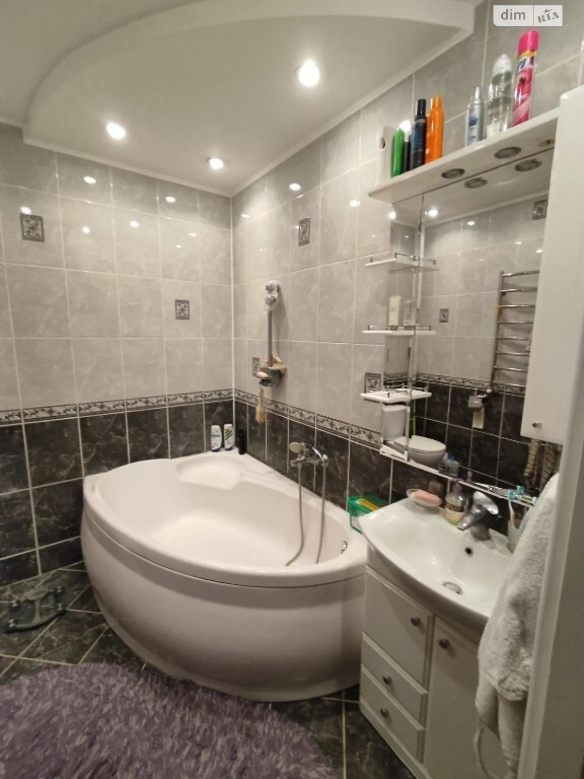 Продається 3-кімнатна квартира 97 кв. м у Хмельницькому, вул. Свободи - фото 1