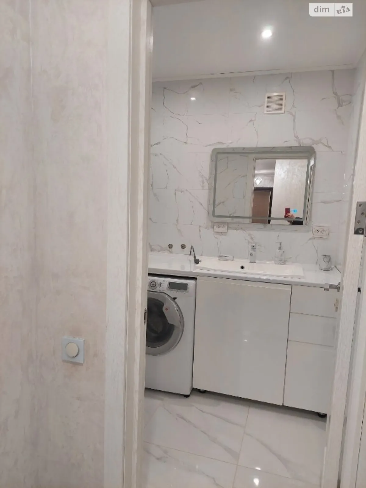 Продається 2-кімнатна квартира 76 кв. м у Хмельницькому, вул. Північна, 115 - фото 1