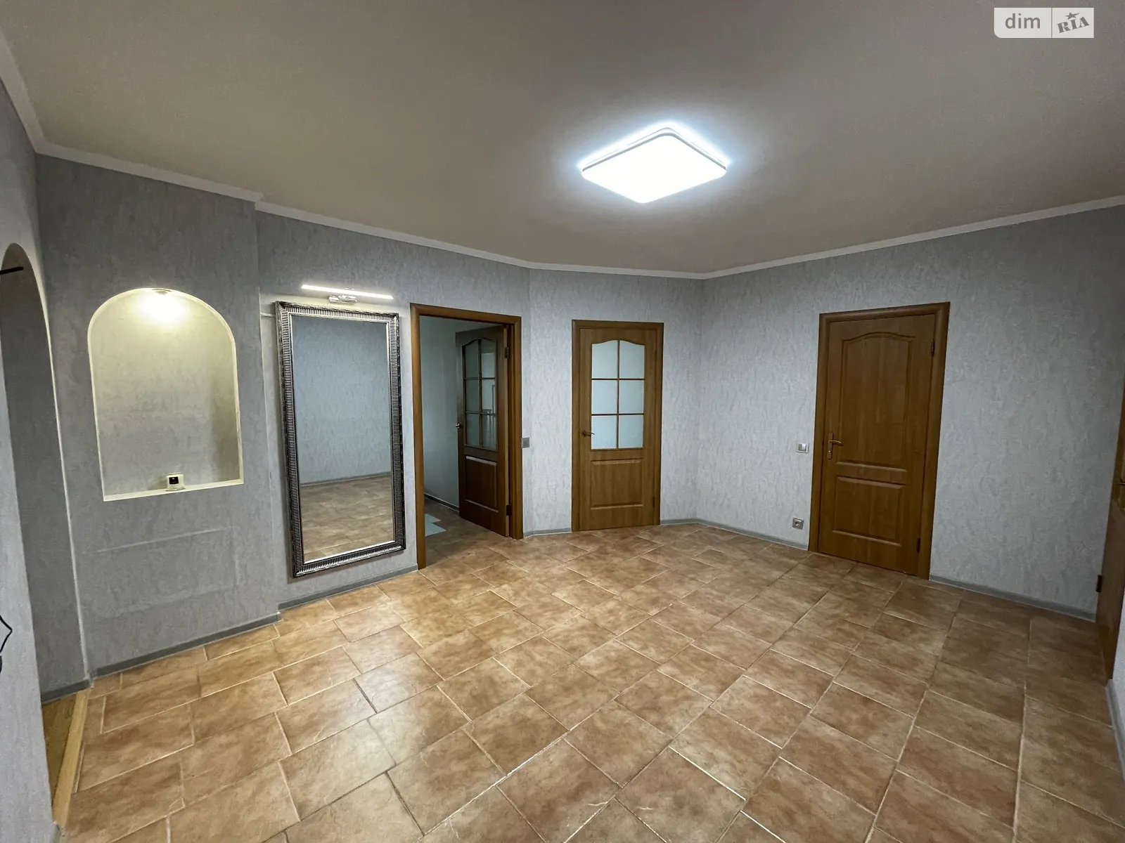 Продается 3-комнатная квартира 91 кв. м в Глевахе, ул. Ботаническая, 19 - фото 1
