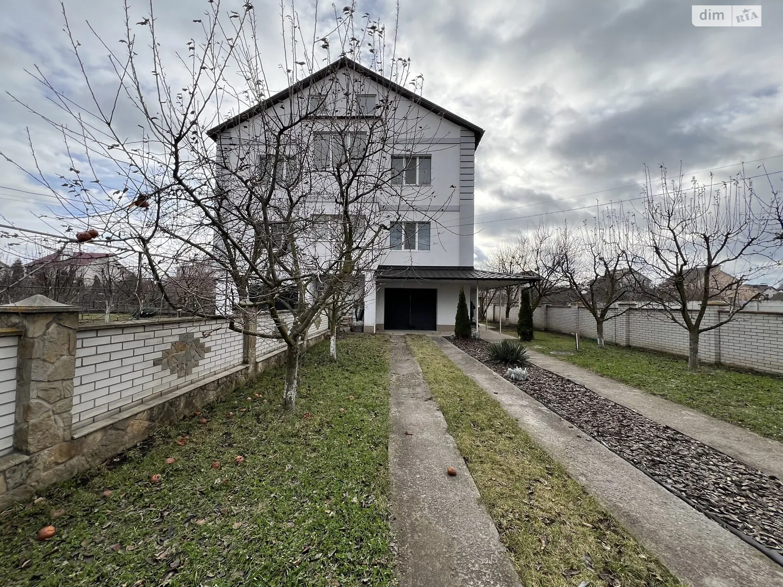Продается часть дома 125 кв. м с беседкой, цена: 115000 $ - фото 1