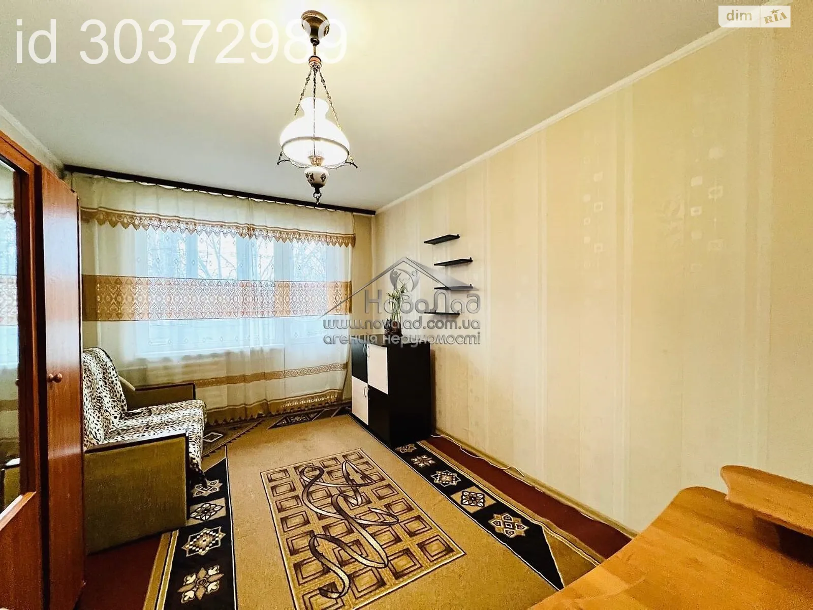 Продається 2-кімнатна квартира 47 кв. м у Чернігові, цена: 27000 $