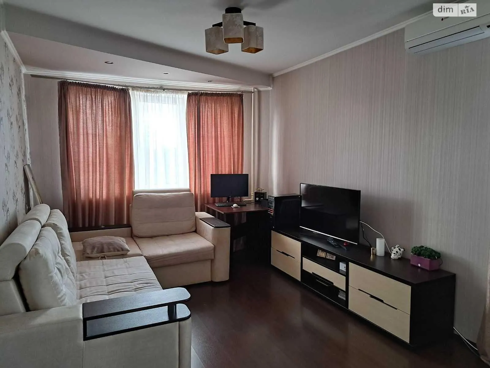 Продається 3-кімнатна квартира 65 кв. м у Харкові, цена: 35500 $ - фото 1