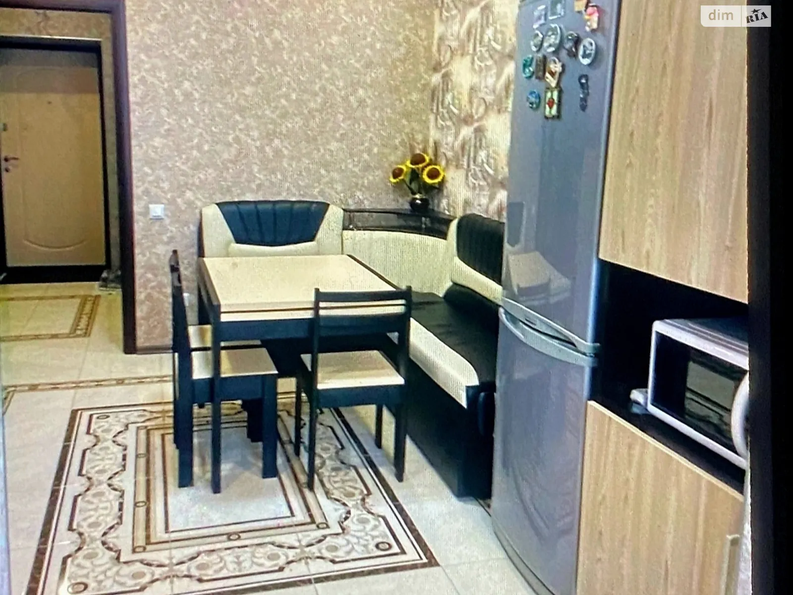 Продается 1-комнатная квартира 60 кв. м в Виннице, ул. Вячеслава Черновола