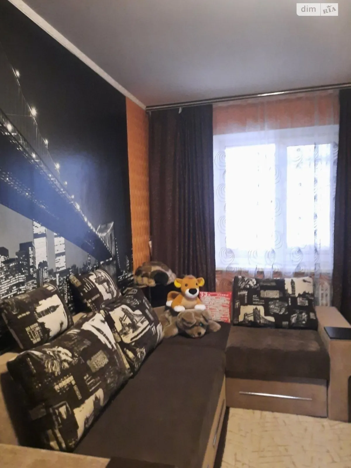 4-кімнатна квартира 86 кв. м у Запоріжжі, цена: 30000 $