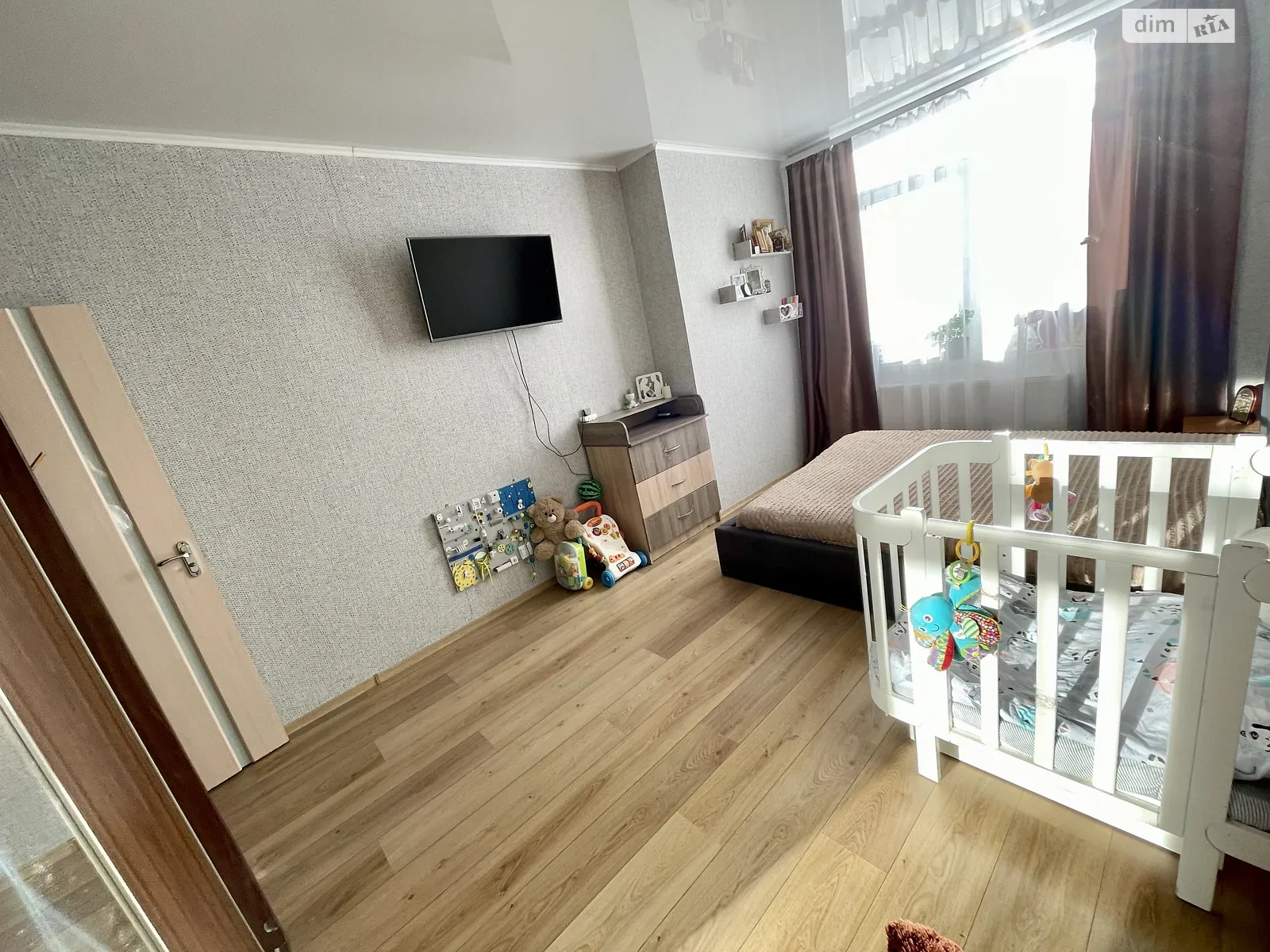 Продается 1-комнатная квартира 42 кв. м в Софиевском, цена: 45000 $