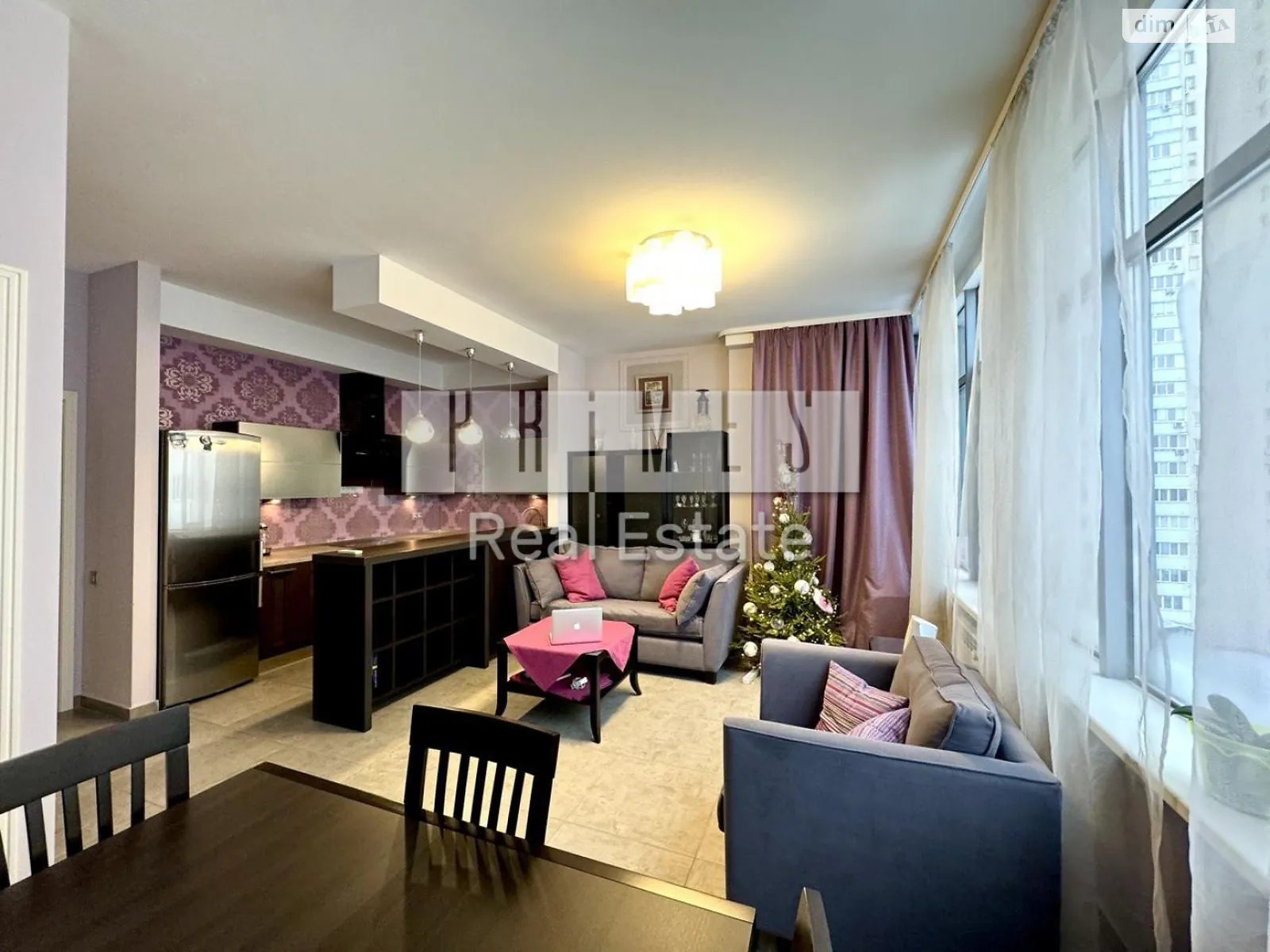 Продается 1-комнатная квартира 65 кв. м в Киеве, бул. Дарницкий, 8 - фото 1