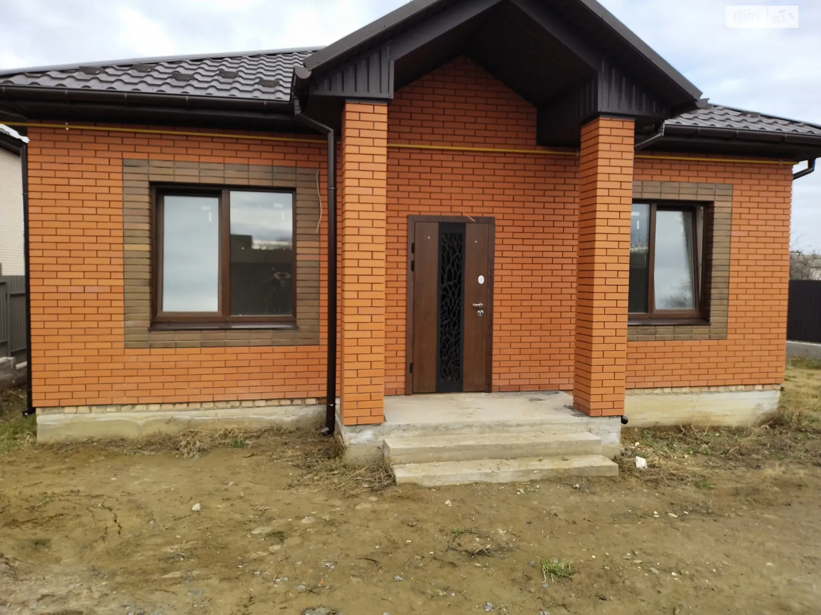 Продається одноповерховий будинок 125 кв. м з гаражем, цена: 89000 $ - фото 1