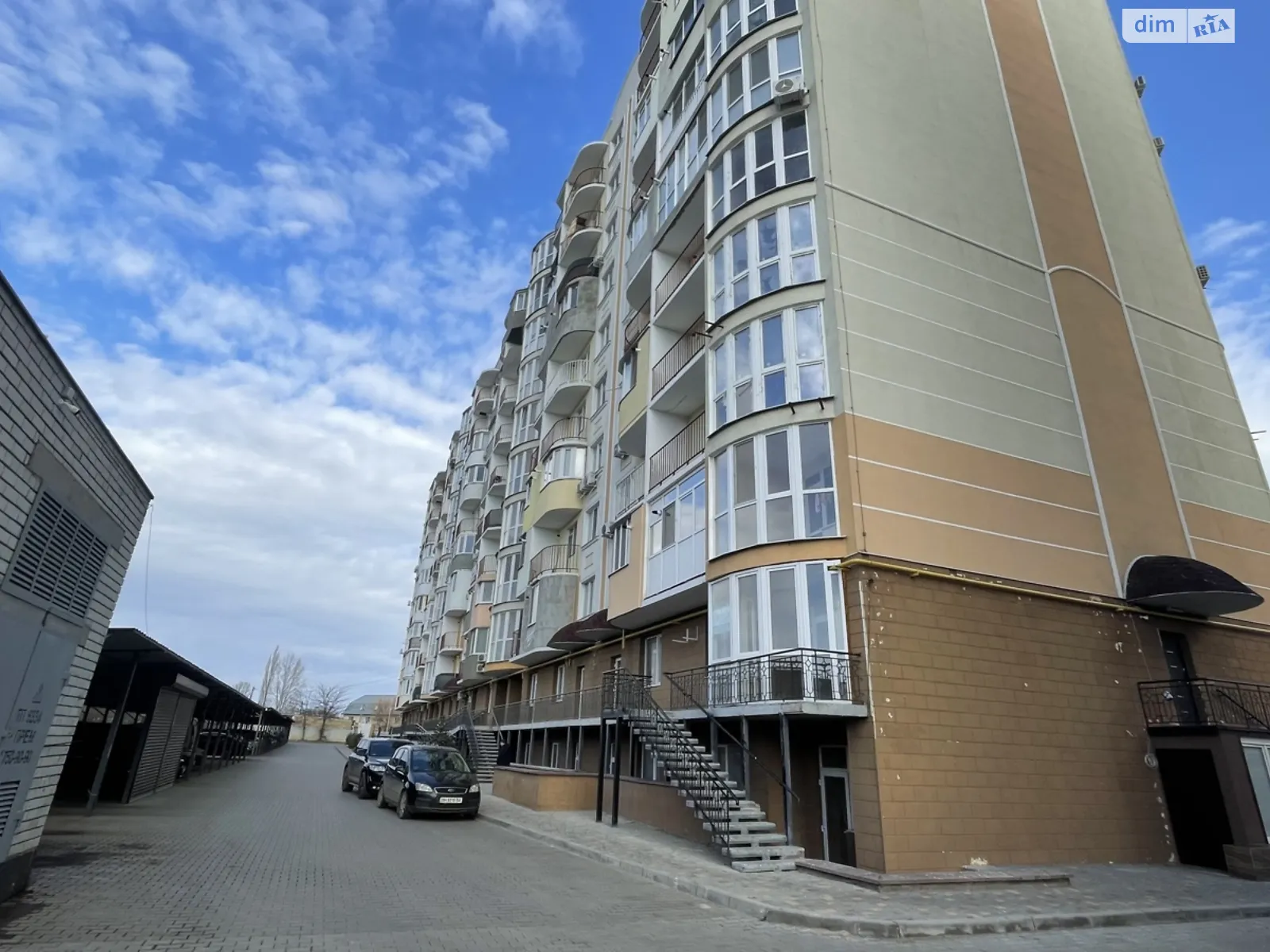 Продается помещения свободного назначения 92 кв. м в 9-этажном здании - фото 3