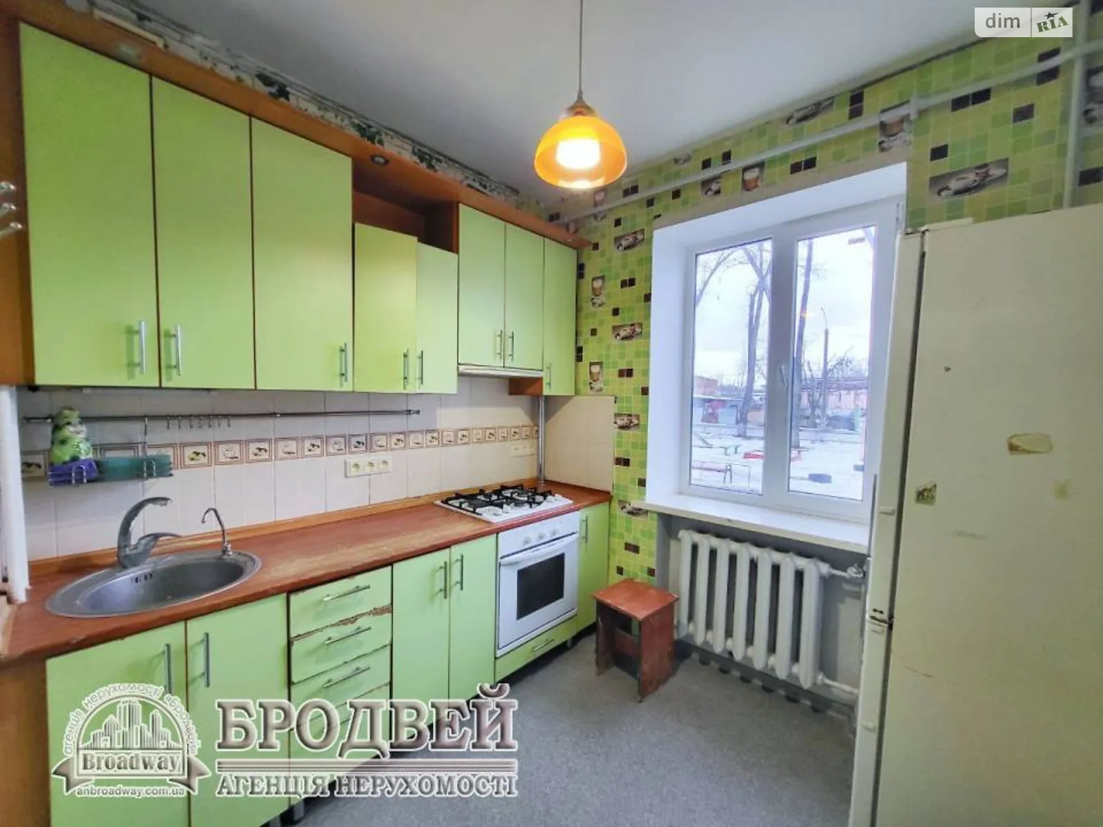 Продается 3-комнатная квартира 55 кв. м в Чернигове, цена: 32000 $