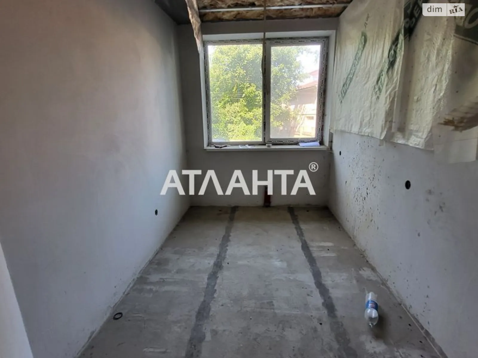 Продается 2-комнатная квартира 44.2 кв. м в Черновцах, цена: 35000 $