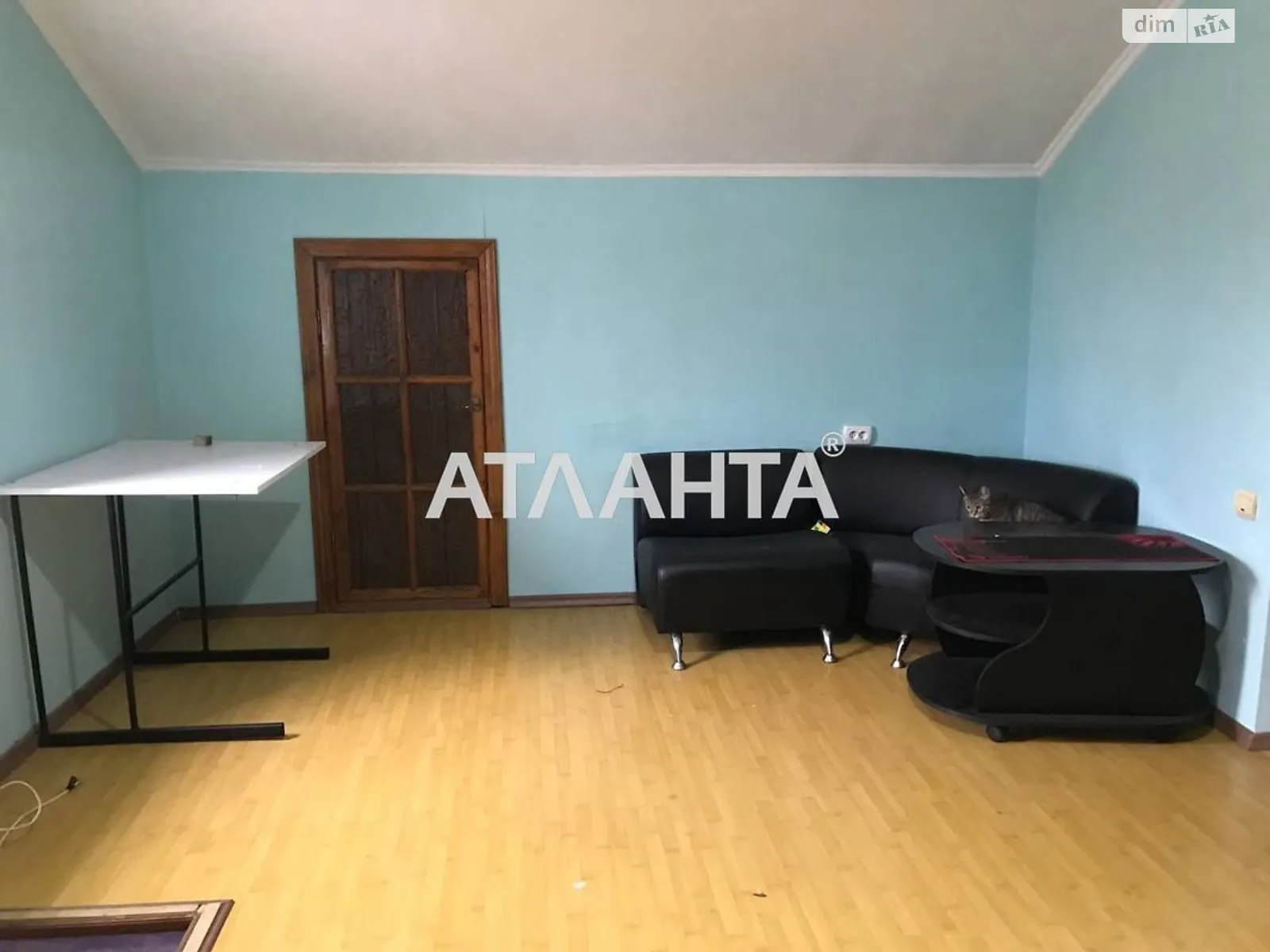 Продается 2-комнатная квартира 63 кв. м в Черновцах - фото 1