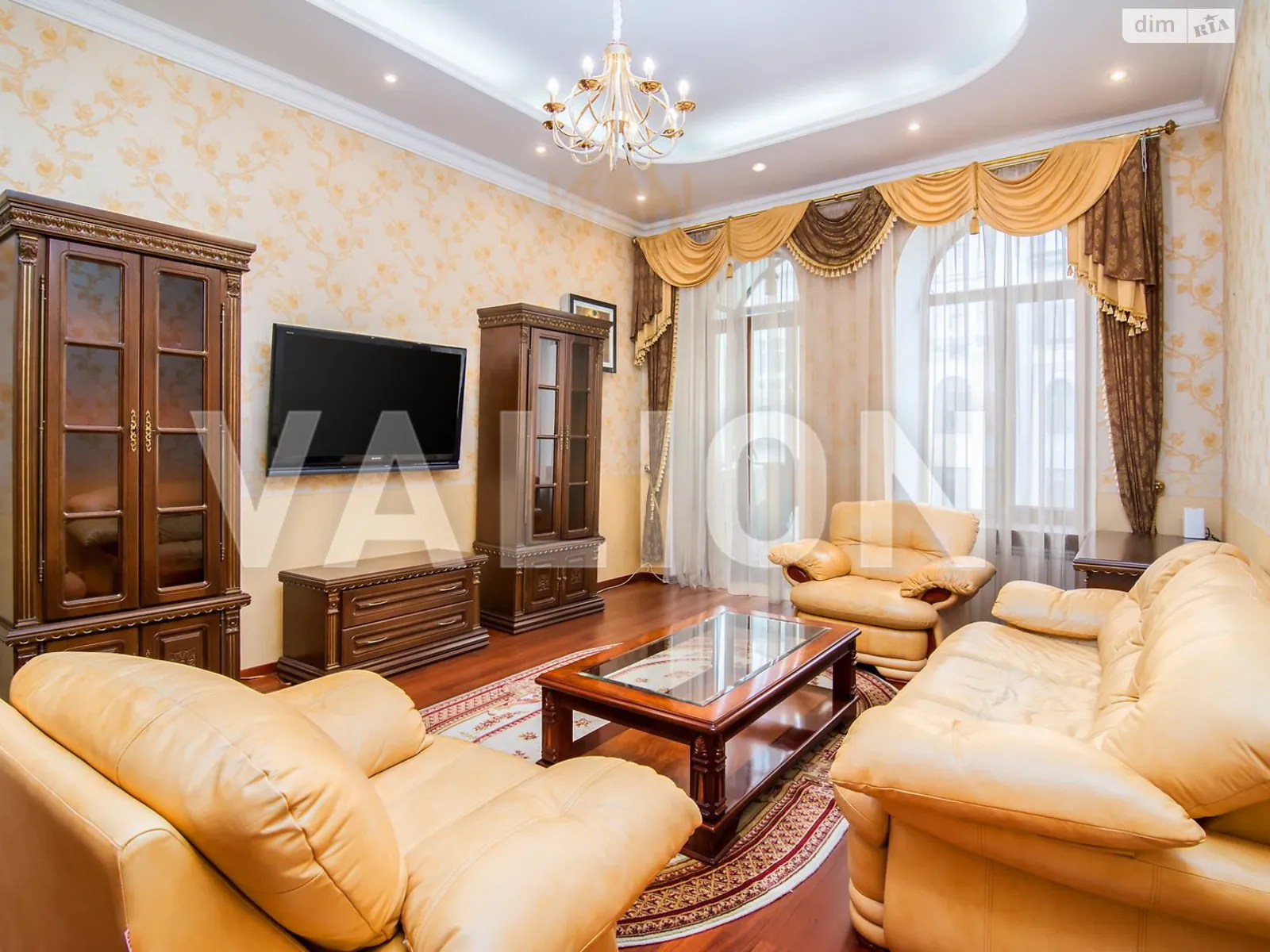 Продается 2-комнатная квартира 62 кв. м в Киеве, цена: 165000 $