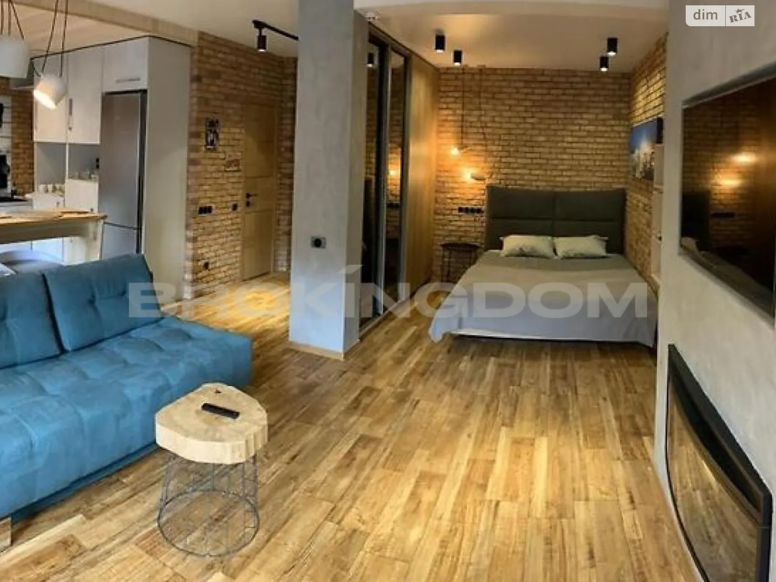 Продается 1-комнатная квартира 45 кв. м в Киеве, ул. Шолуденко