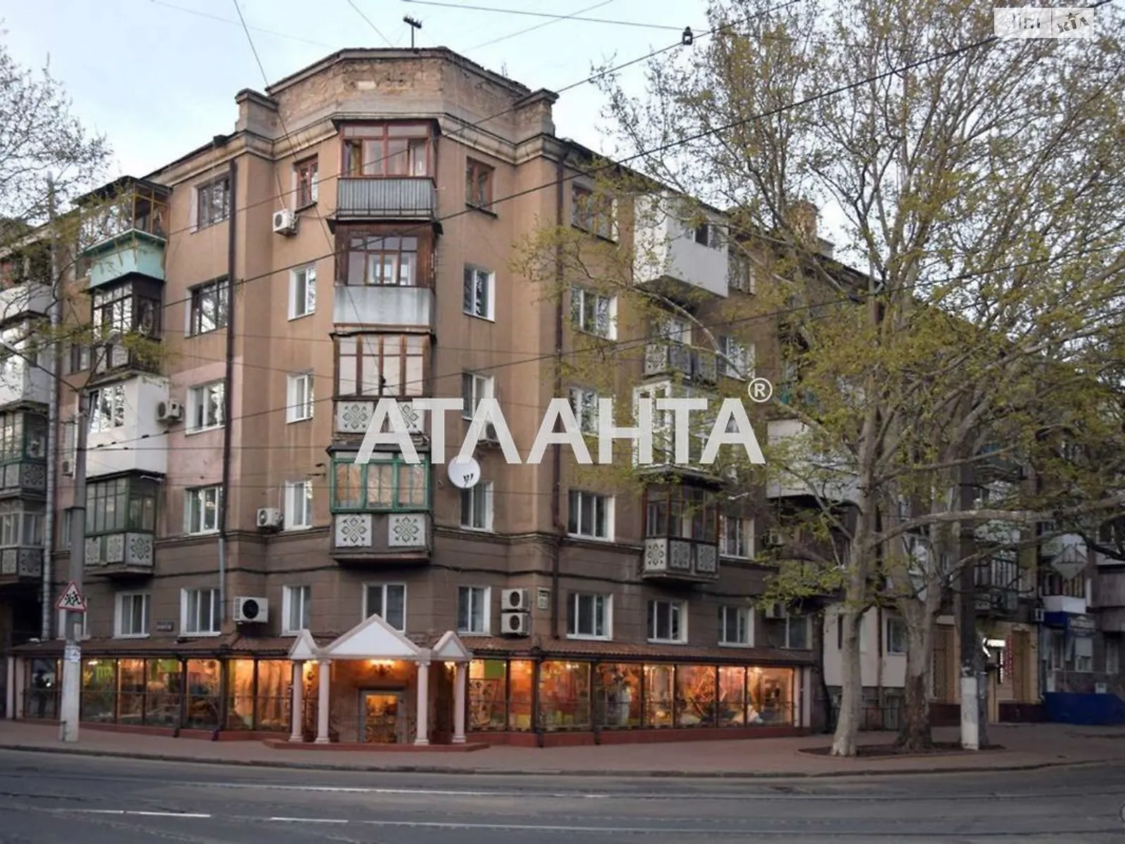 Продается 3-комнатная квартира 73 кв. м в Одессе, ул. Пантелеймоновская - фото 1