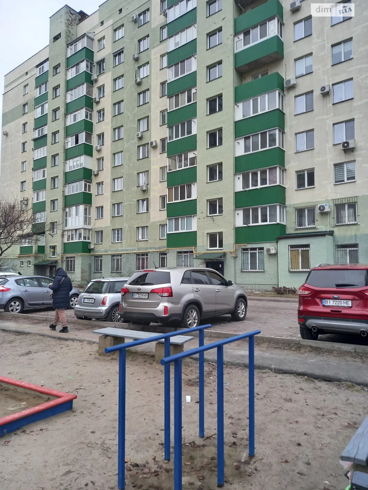 Продається 2-кімнатна квартира 63.7 кв. м у Полтаві, бул. Щепотьєва