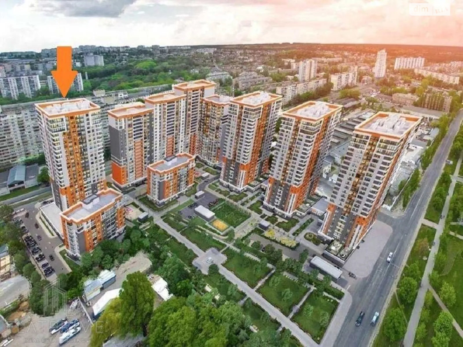 Продается 2-комнатная квартира 67.2 кв. м в Киеве, ул. Автозаводская, 72Б