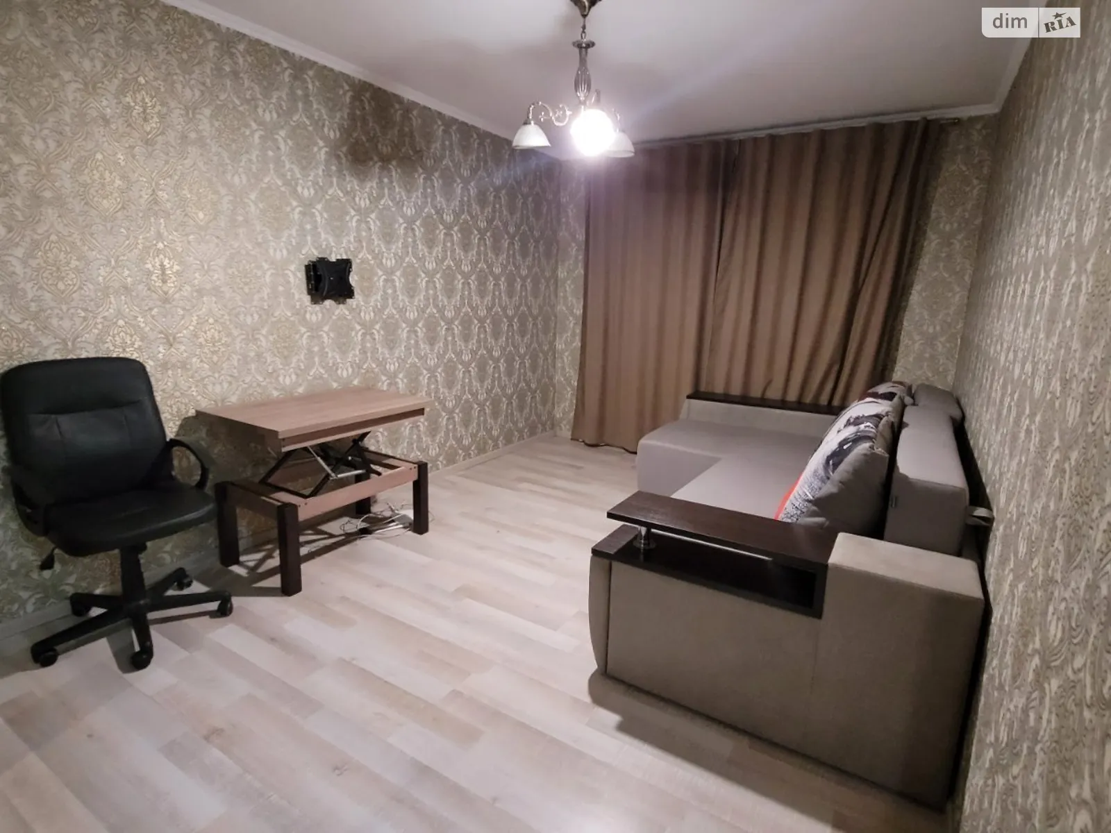 Продается 1-комнатная квартира 33 кв. м в Харькове, Салтовское шоссе, 250А