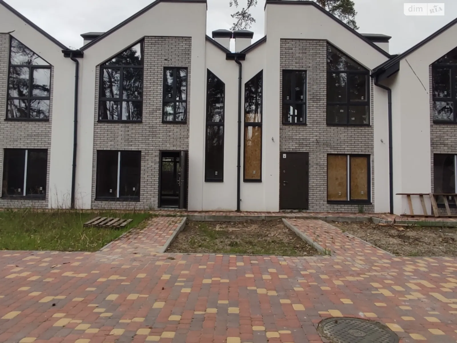 ул. Севериновская, 121 Ирпень, цена: 68000 $